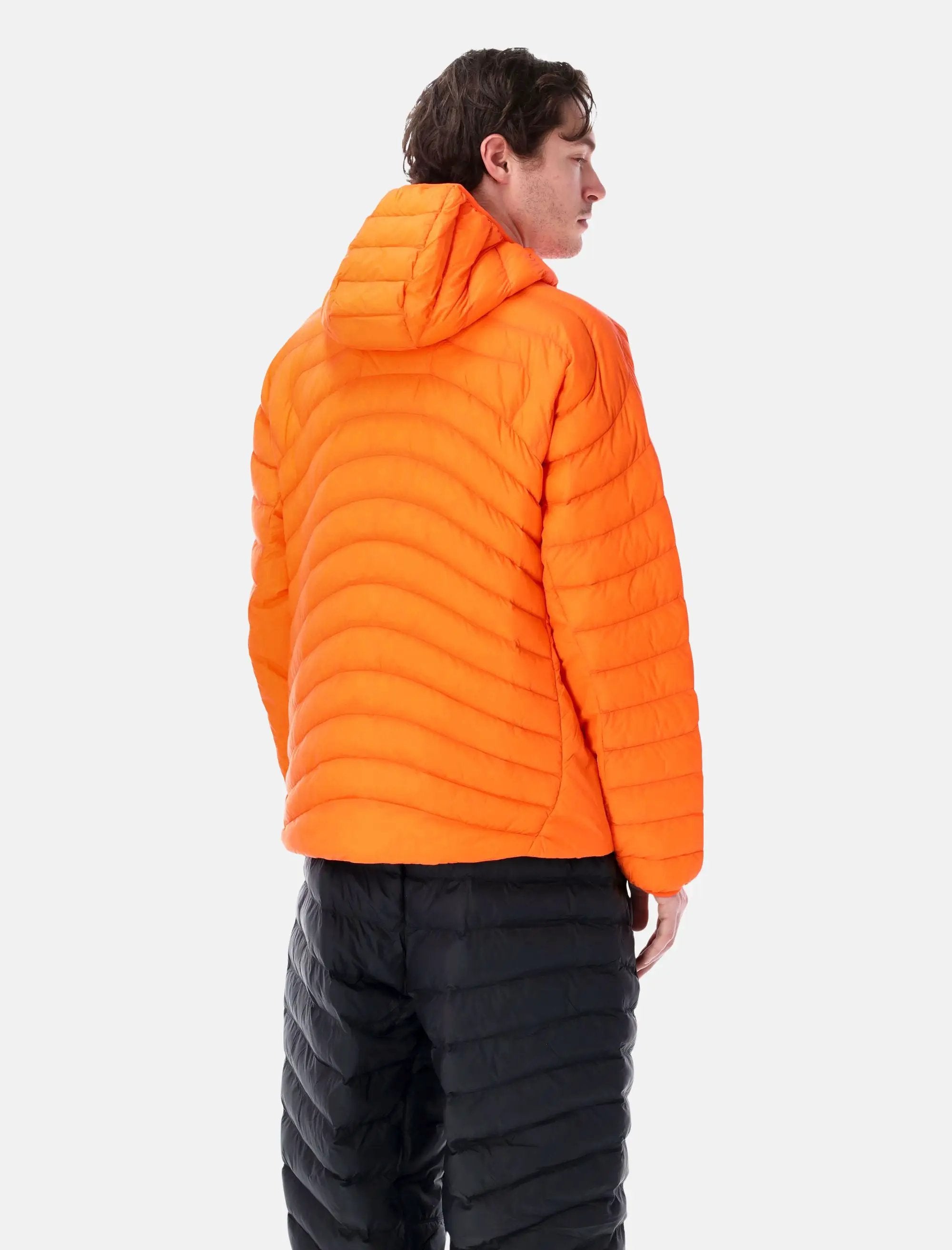 Lava Flow Jacket Nike – Гарантія оригінальності – вид ззаду