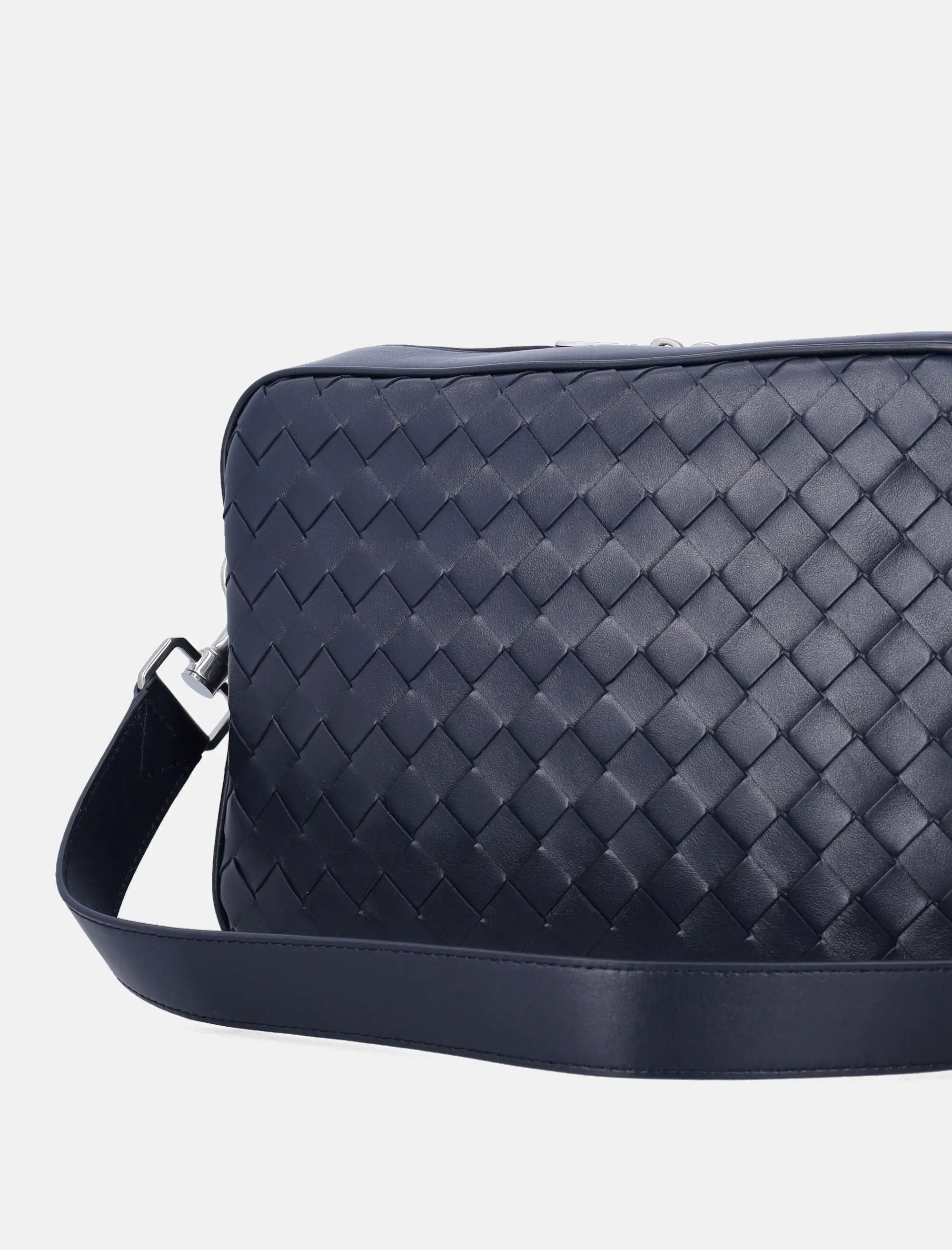 Оригінальна Intrecciato Camera Bag Bottega veneta – вид ззаду
