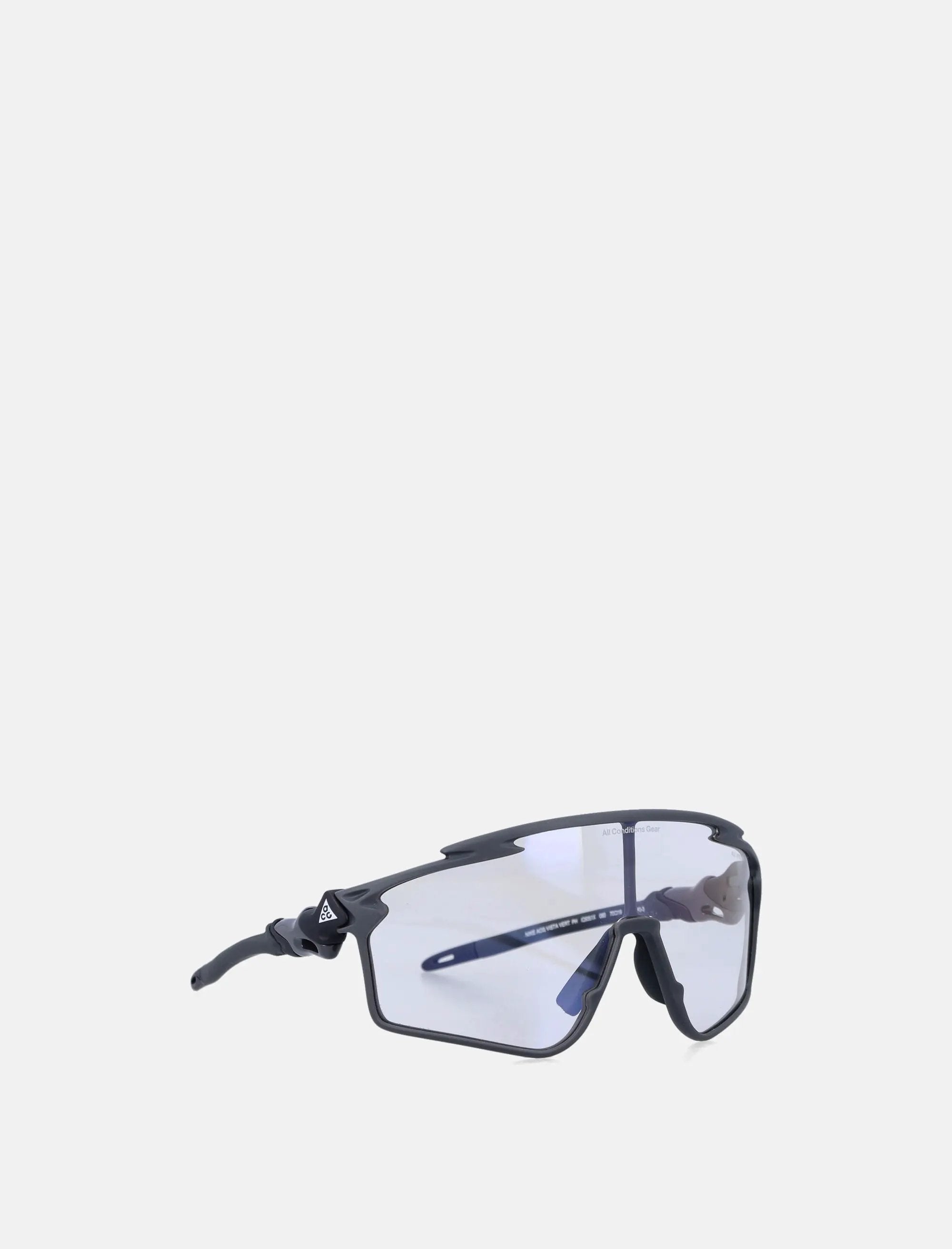 Vista Vert Photochromic Sunglasses Nike оригінал – Купити в Україні – детальний вид