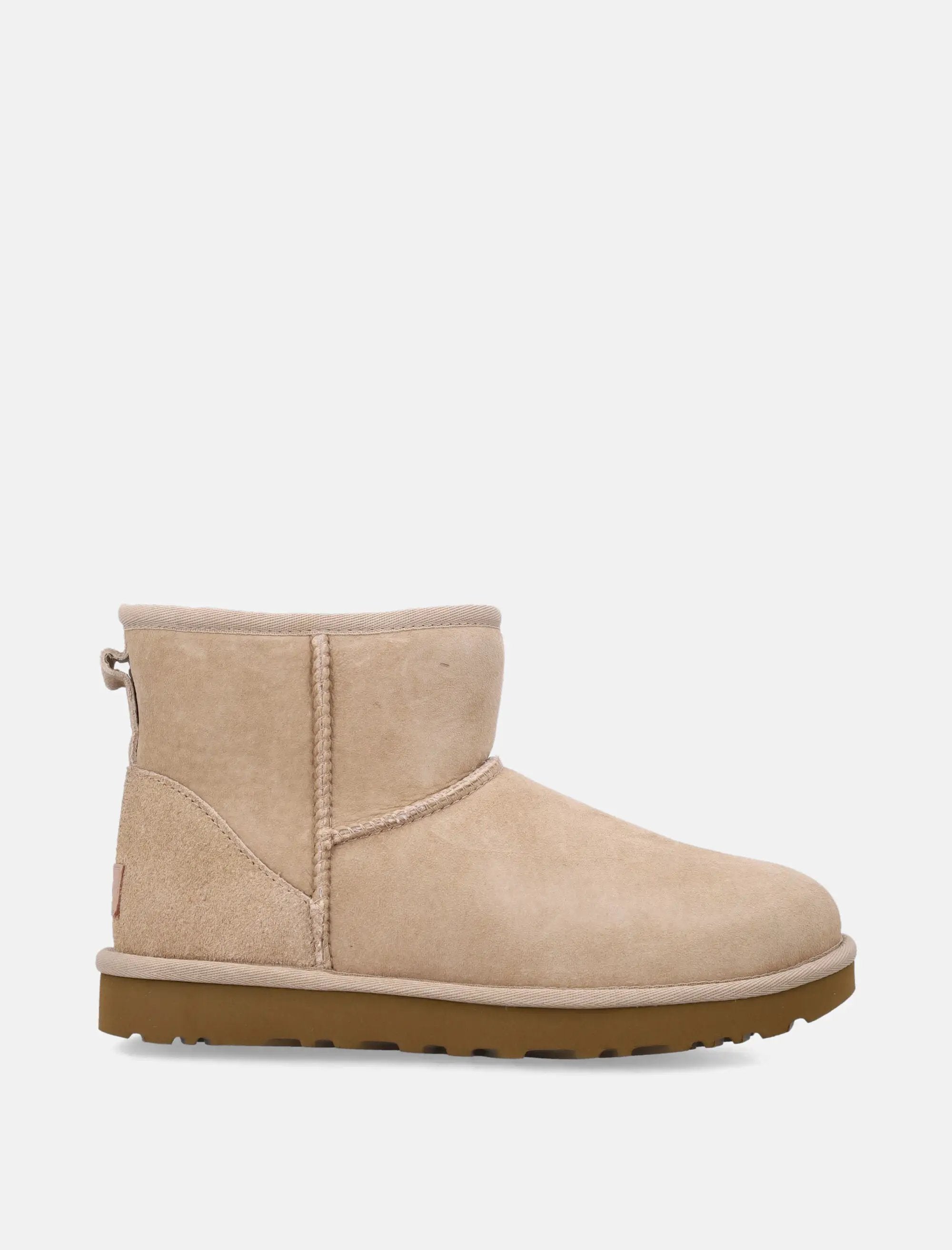Classic Mini II Suede Boots With Shearling Lining Ugg оригінал – Купити в Україні – боковий вид
