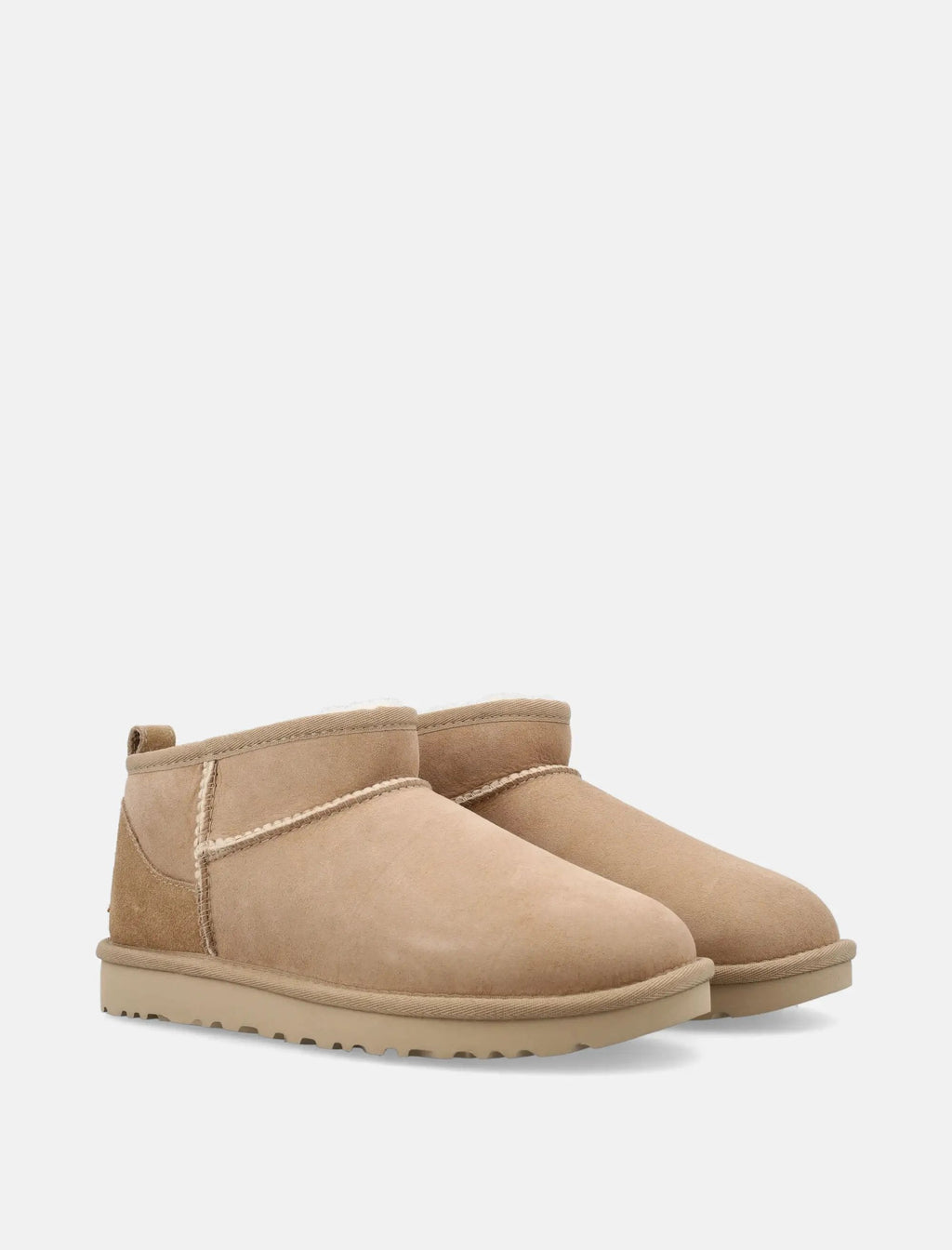 Оригінальна Classic Ultra Mini Suede Boots For Woman Ugg – вид ззаду