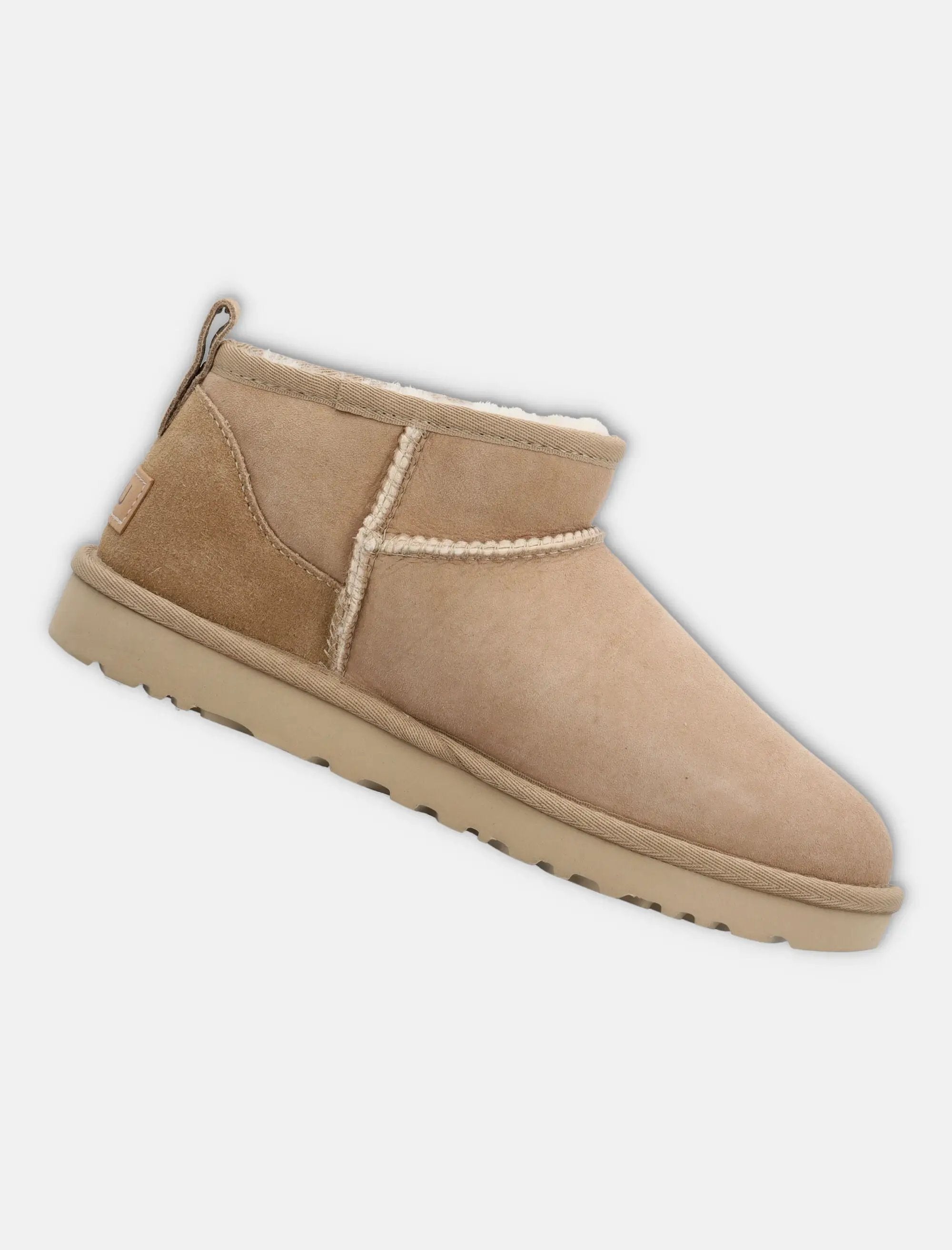 Оригінальна Classic Ultra Mini Suede Boots For Woman Ugg – детальний вид