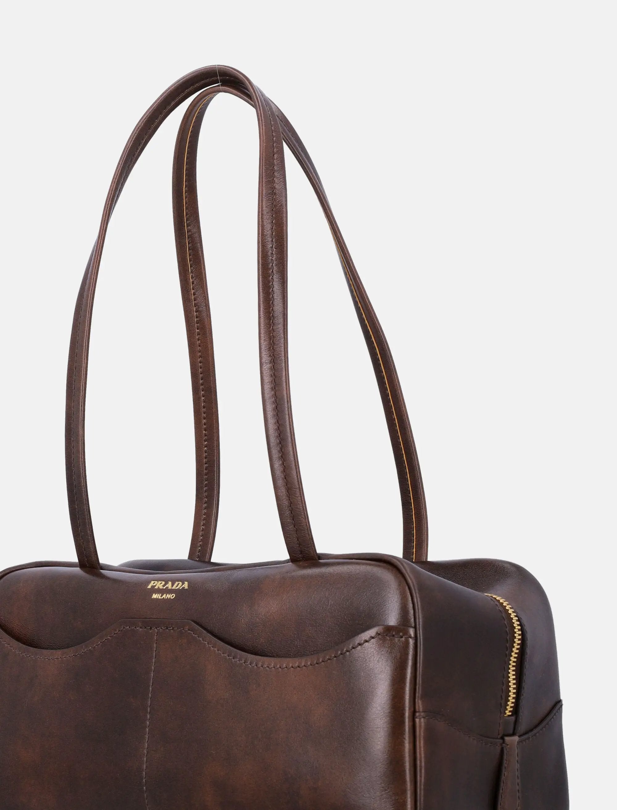 Оригінальна Carry Large Antiqued Leather Top Handle Bag Prada – вид ззаду