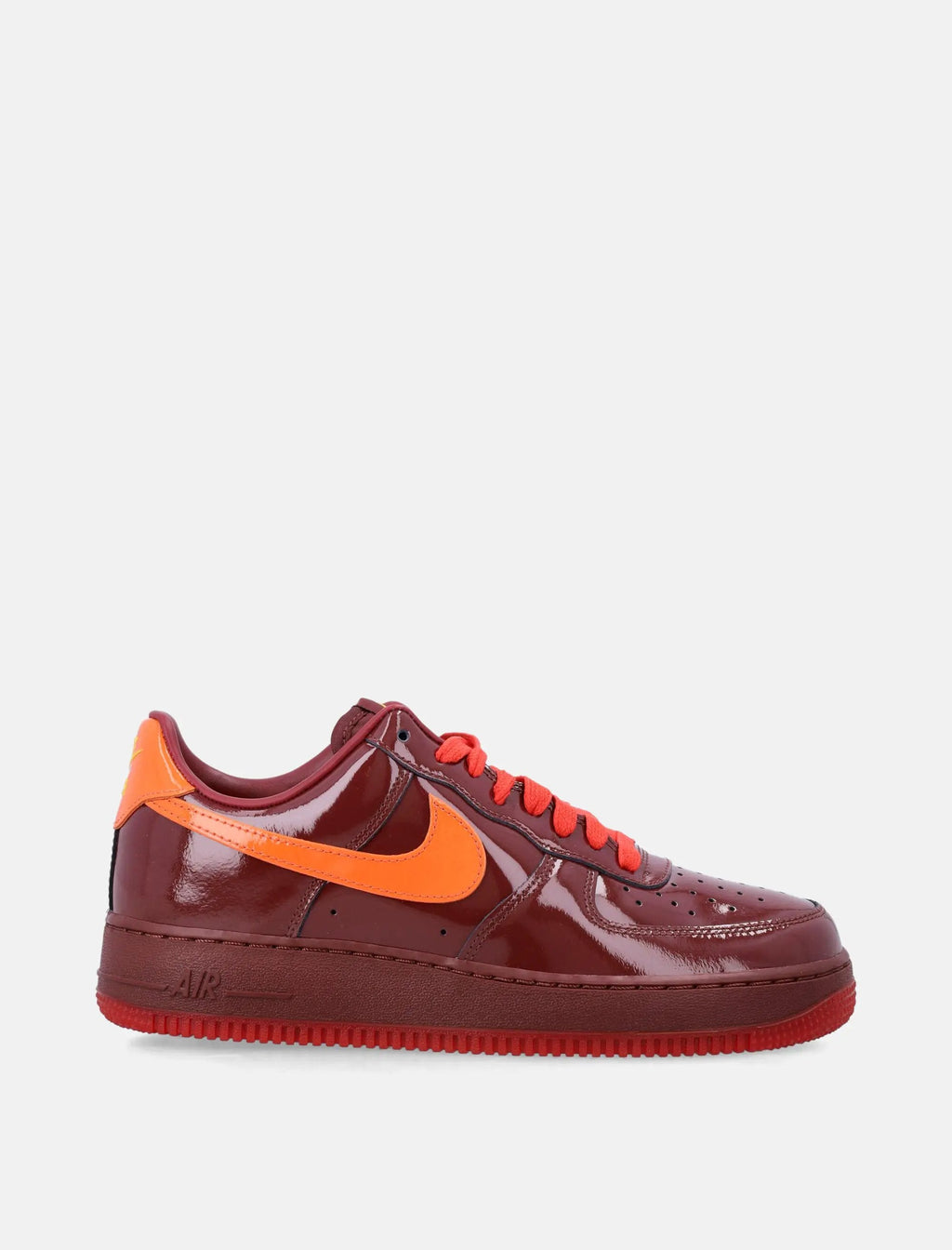 Nike Footwear оригінал | Швидка доставка Україна – боковий вид