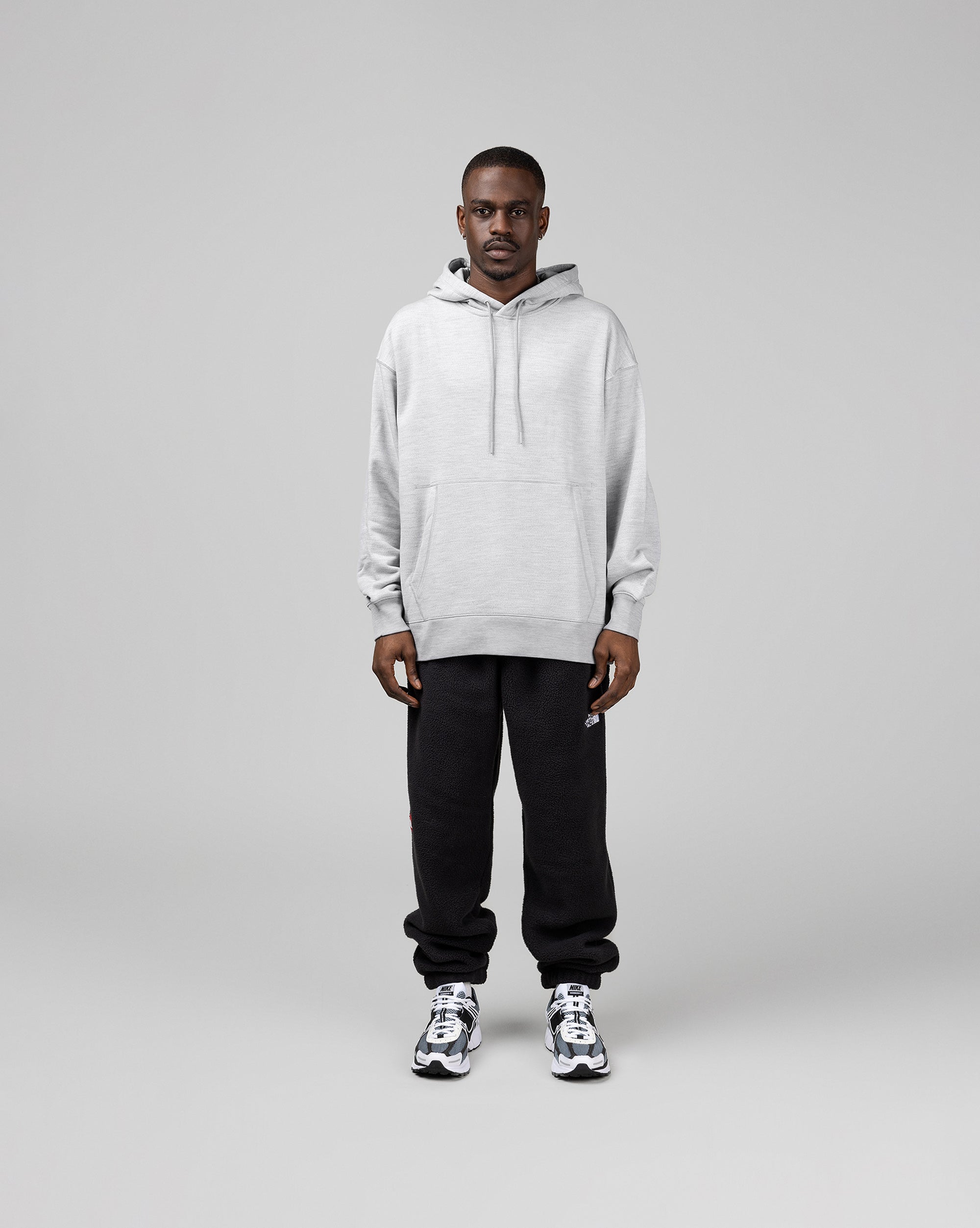Wool Classic Hoodie Nike – Гарантія оригінальності – вид ззаду - NIKE