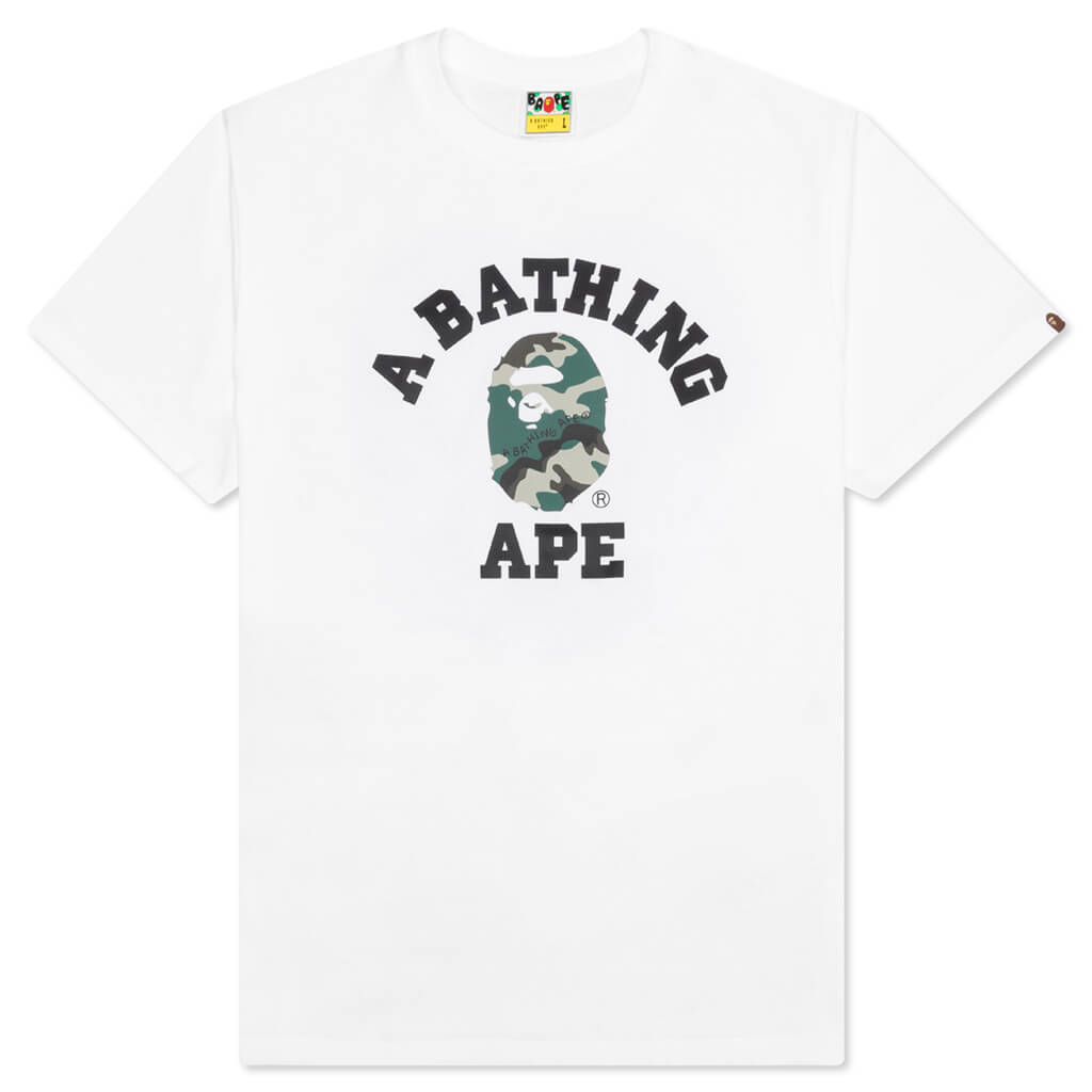 Оригінальна Woodland Camo College Tee A bathing ape – боковий вид