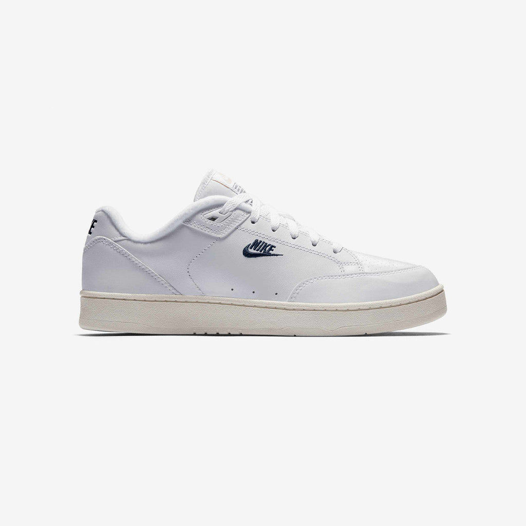 Grandstand IL Nike оригінал – Купити в Україні – боковий вид