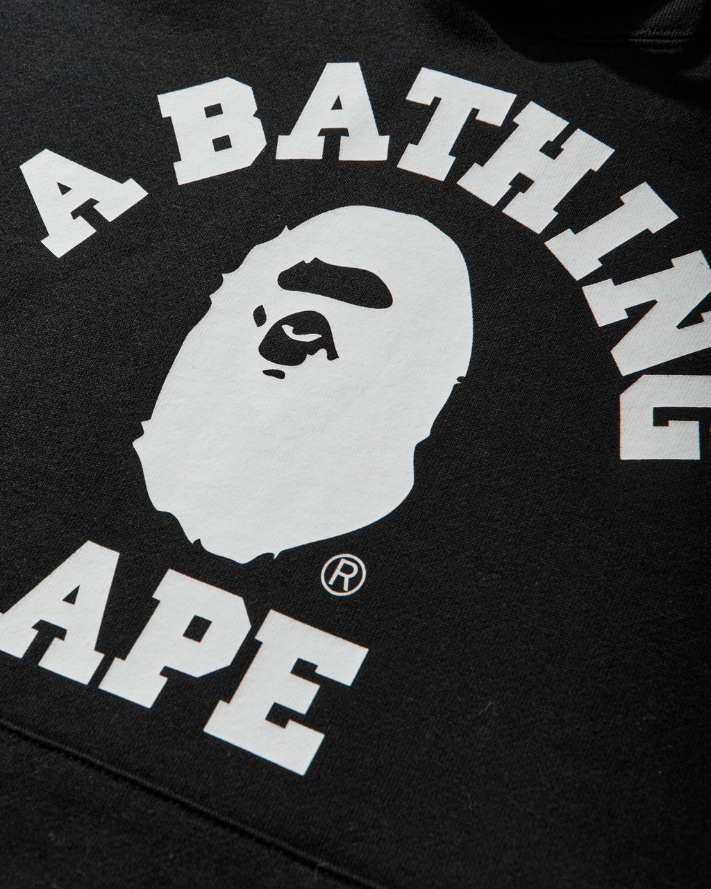 Оригінальна Mens College Pullover Hoodie Black A bathing ape – детальний вид