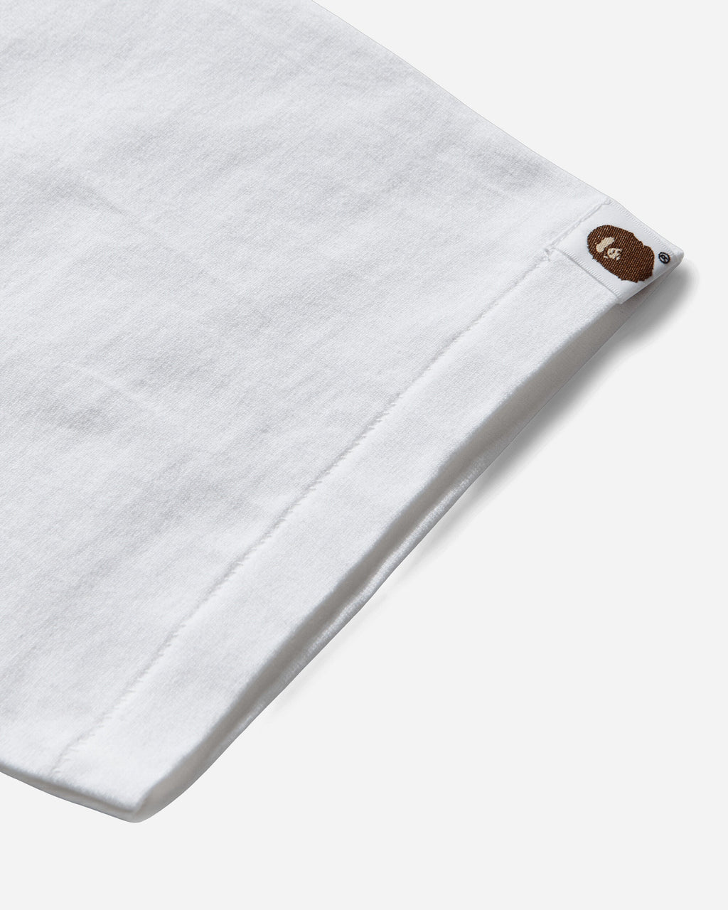 Mens Art Camo College T-Shirt White A bathing ape – Гарантія оригінальності – збільшений вид