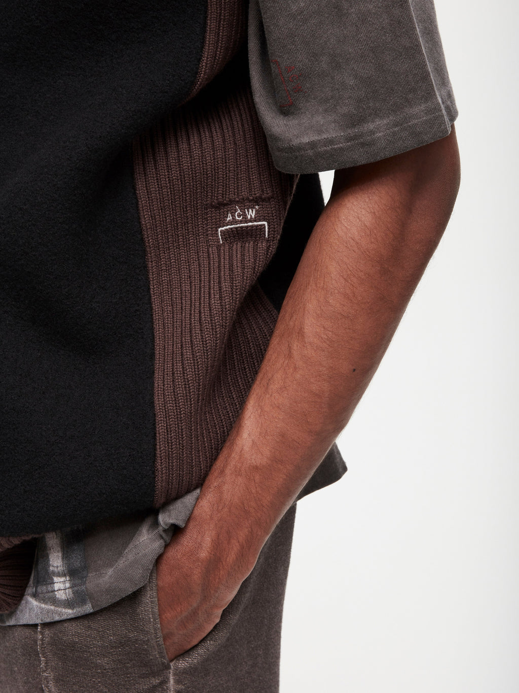 Contrast Knit Gilet A cold wall оригінал – Купити в Україні – збільшений вид
