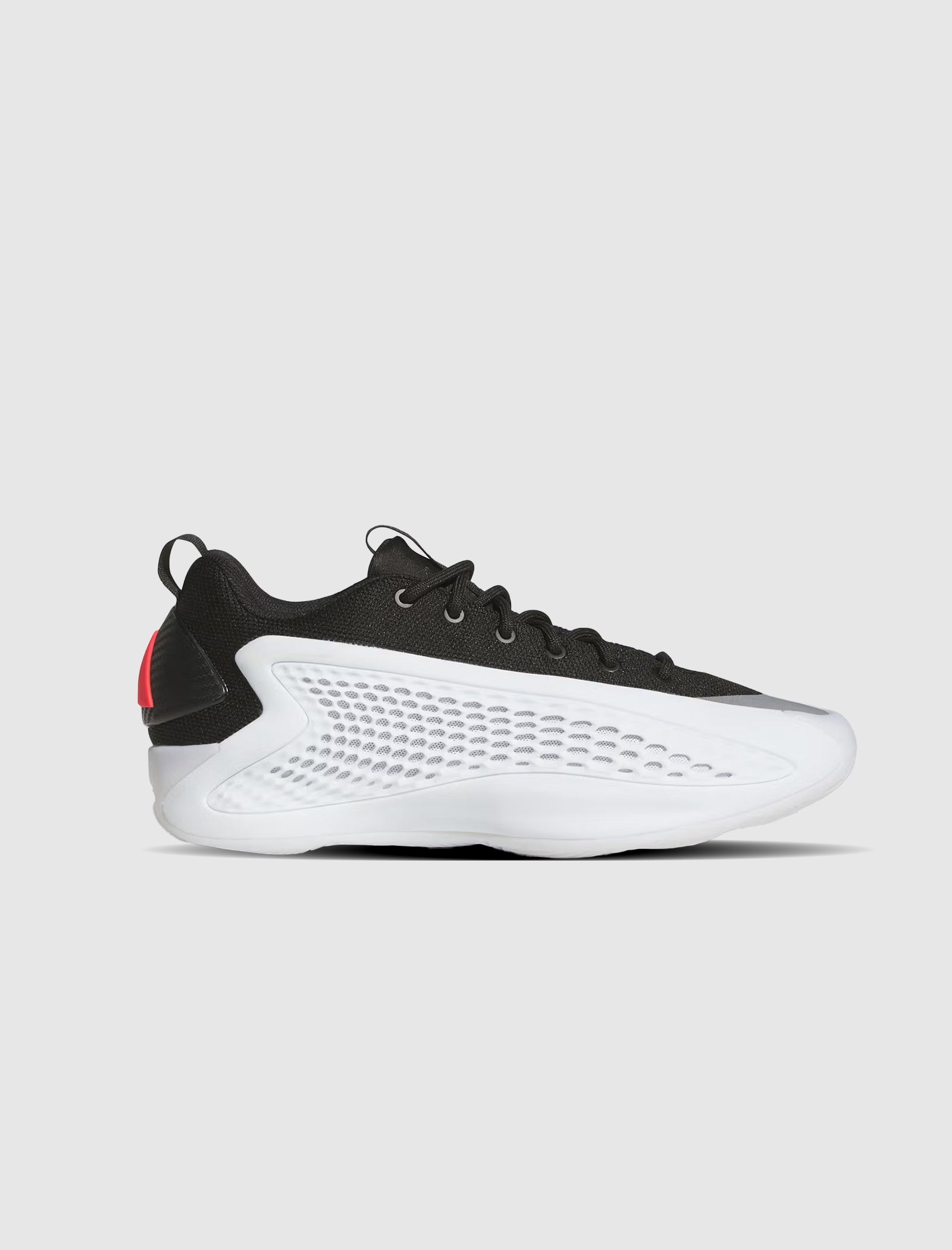 Оригінальна Anthony Edwards 1 Low White Adidas – боковий вид