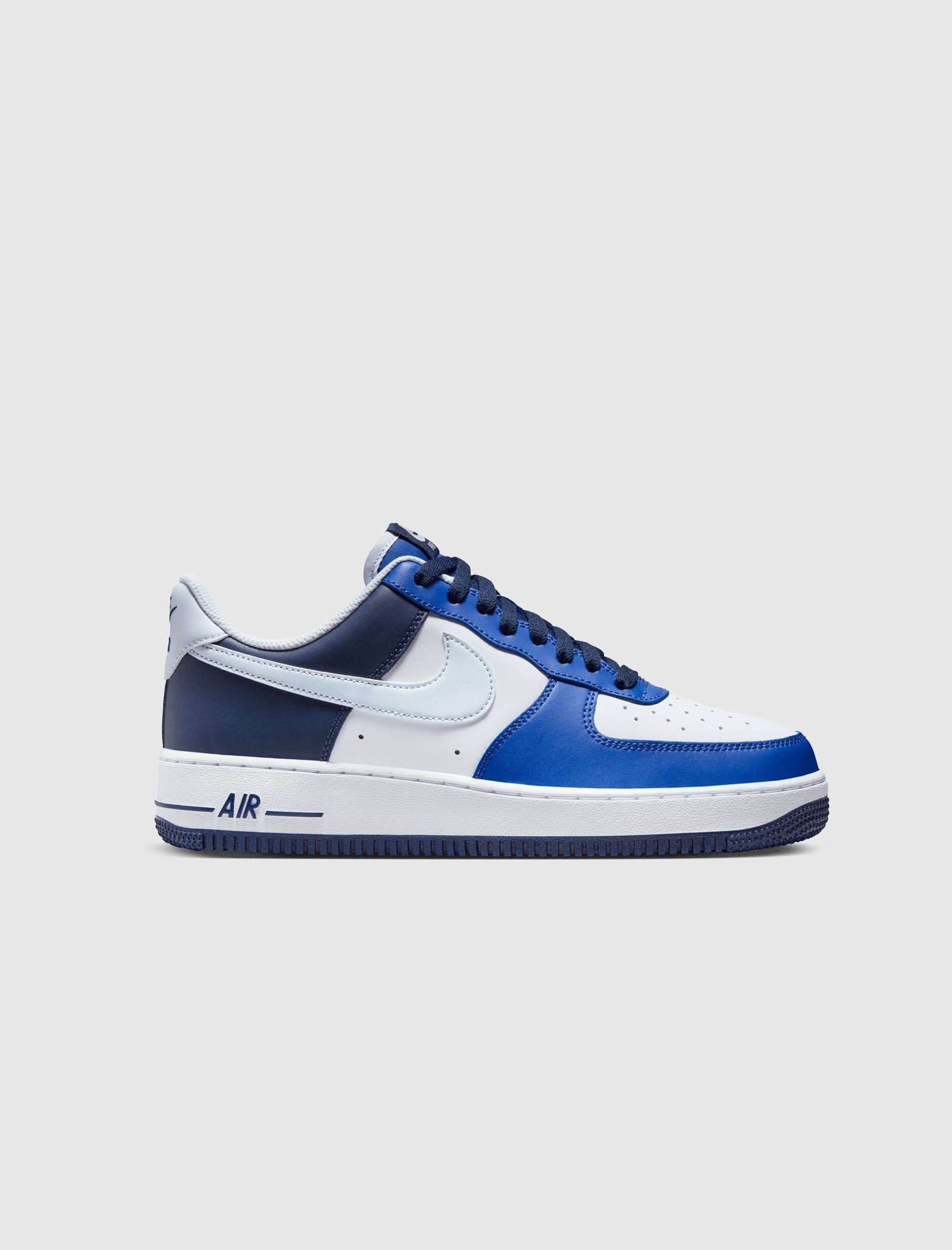 Nike Footwear оригінал | Швидка доставка Україна – боковий вид