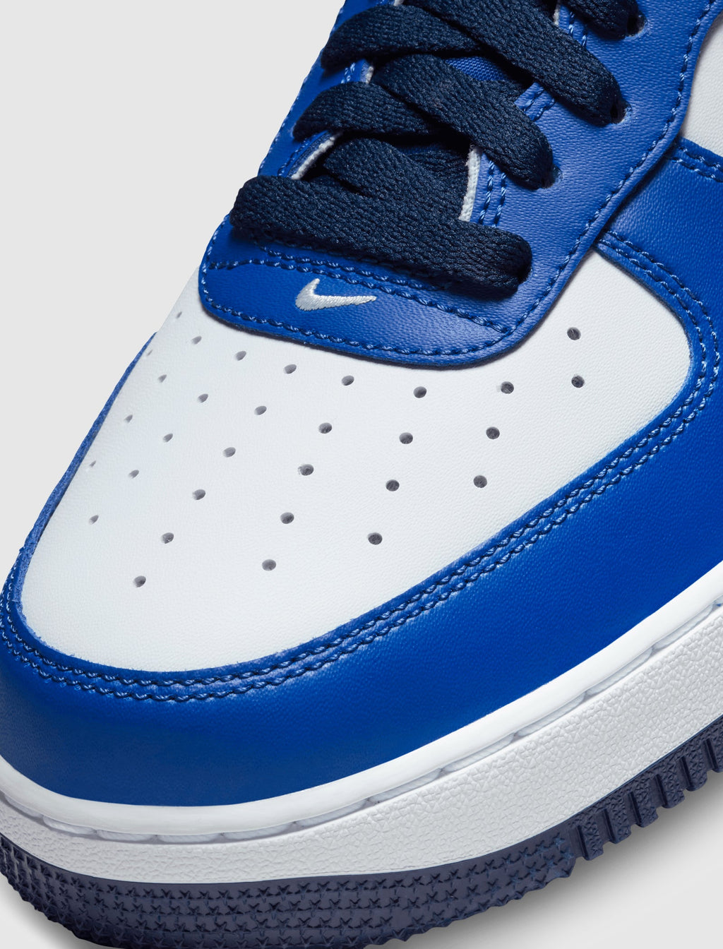 Nike Footwear оригінал | Швидка доставка Україна – вид ззаду