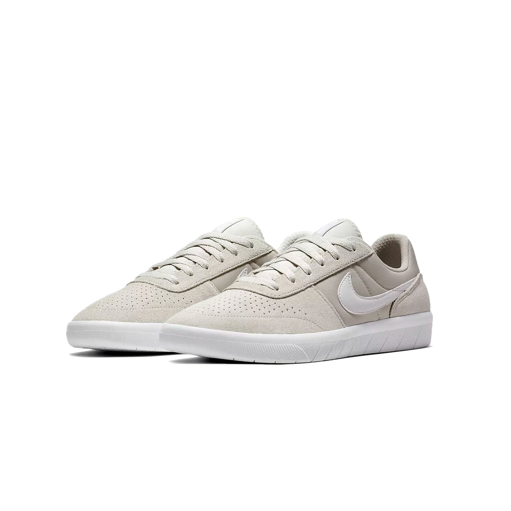 Оригінальна Team Classic [ah3360 001] Nike – вид ззаду