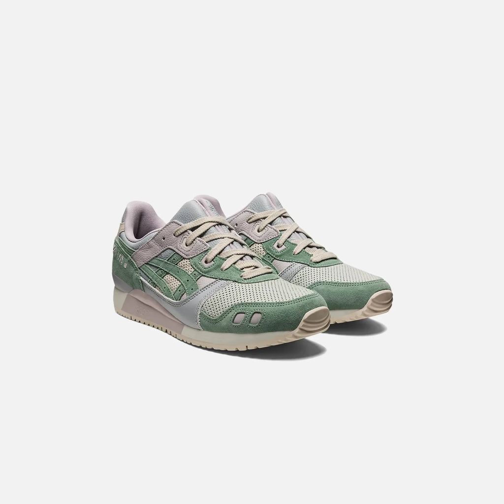 Оригінальна Gel Lyte III Og Light Sage Asics – вид ззаду