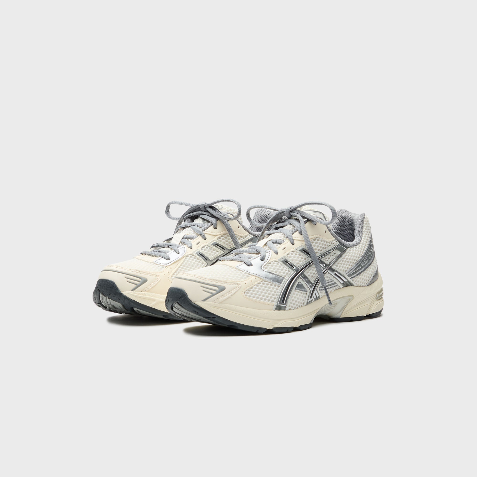 Оригінальна Gel 1130 Cream Asics – вид ззаду