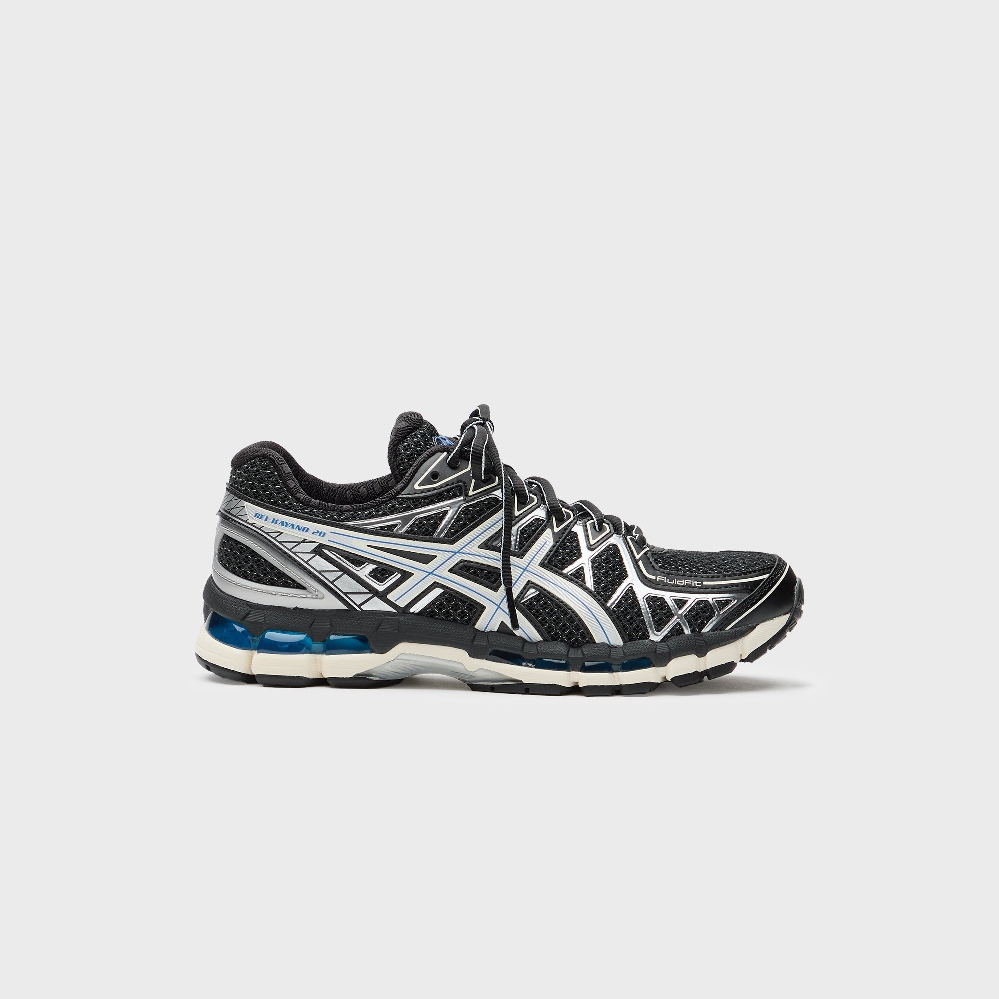 Оригінальна Gel Kayano 20 Black Asics – боковий вид