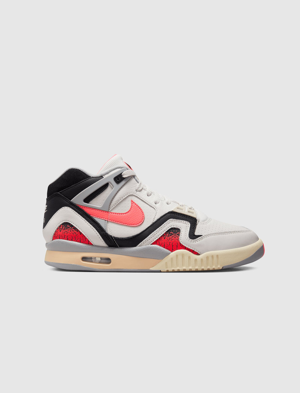 Оригінальна Air Tech Challenge II Hot Lava Nike – боковий вид