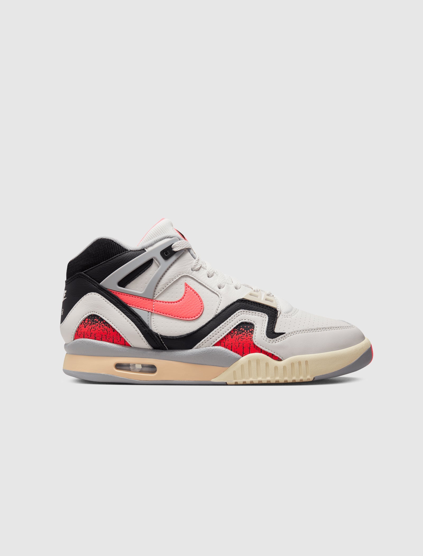 Оригінальна Air Tech Challenge II Hot Lava Nike – боковий вид