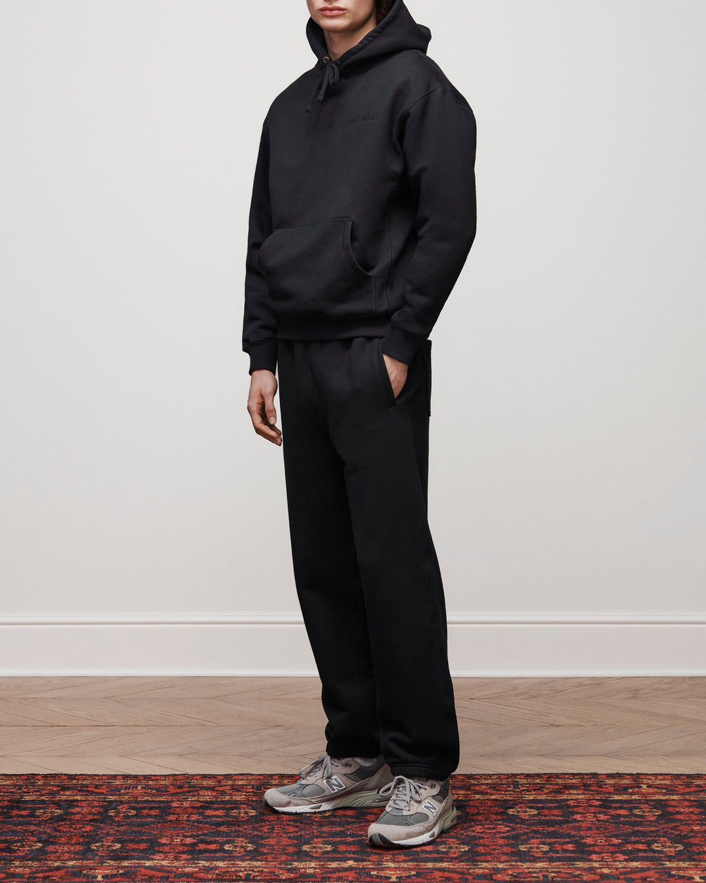 Tonal Logo Sweatpants Aime leon dore – Гарантія оригінальності – детальний вид