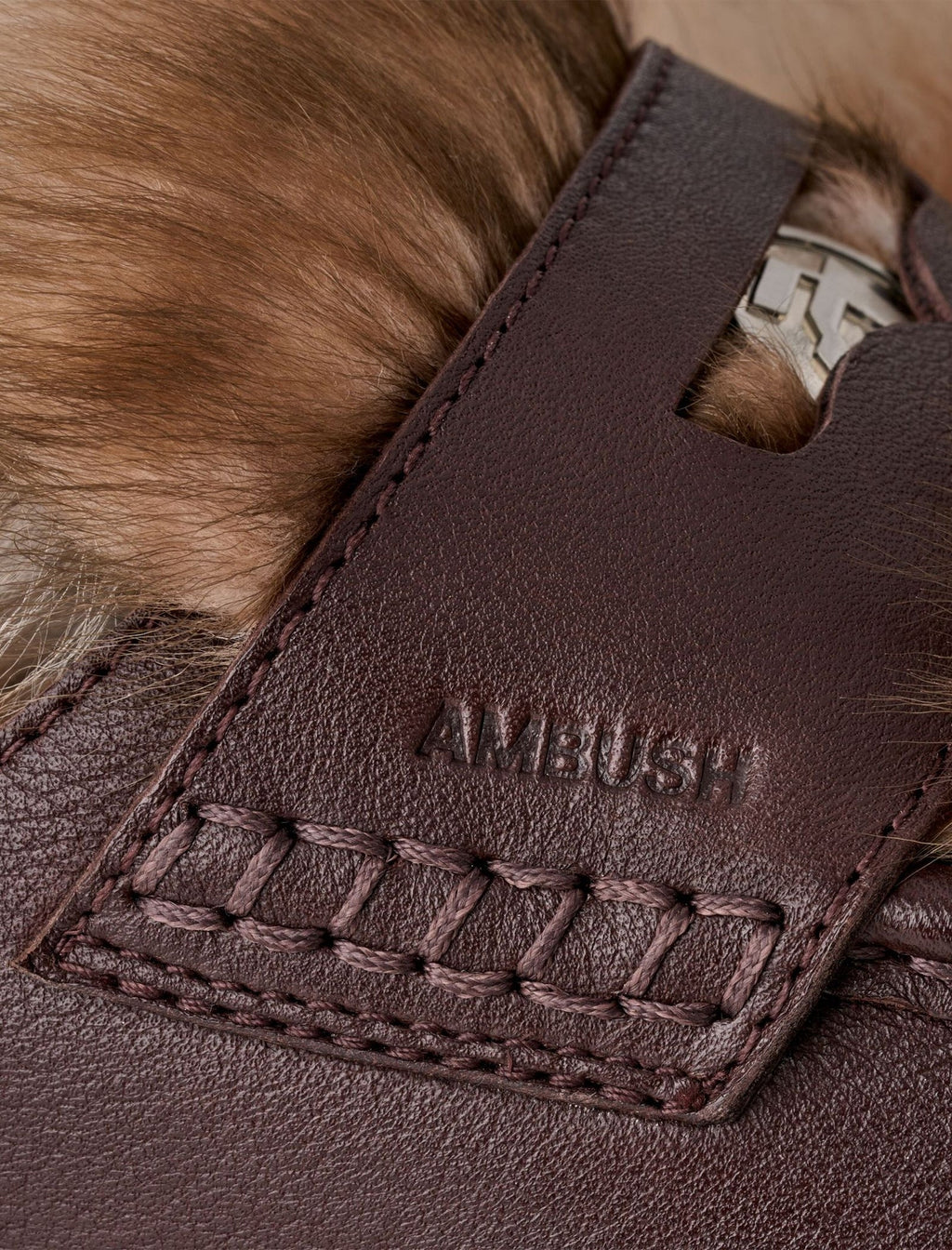 Ugg Footwear оригінал | Швидка доставка Україна – вид ззаду