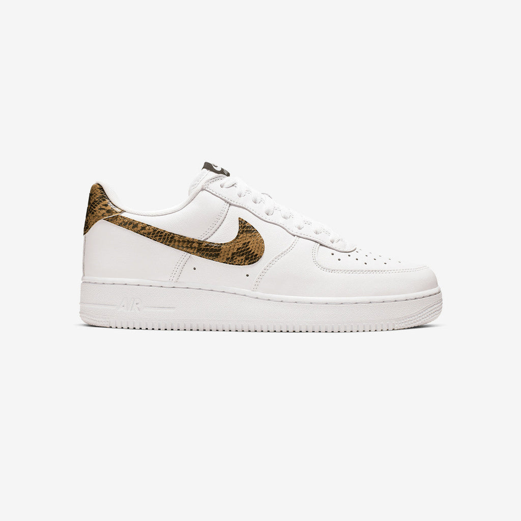 Nike Footwear оригінал | Швидка доставка Україна – боковий вид