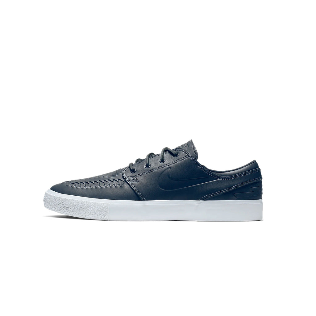 Nike Footwear оригінал | Швидка доставка Україна – боковий вид