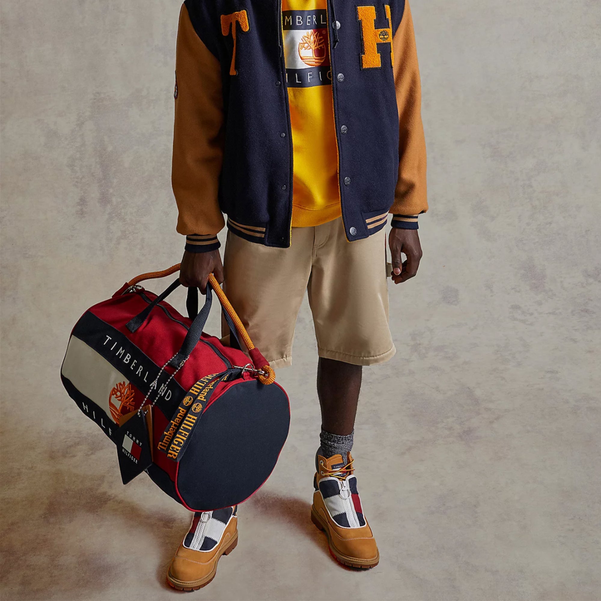 Tommy Hilfiger X Timberland Rm Duffle Regatta Red Timberland оригінал – Купити в Україні – вид ззаду