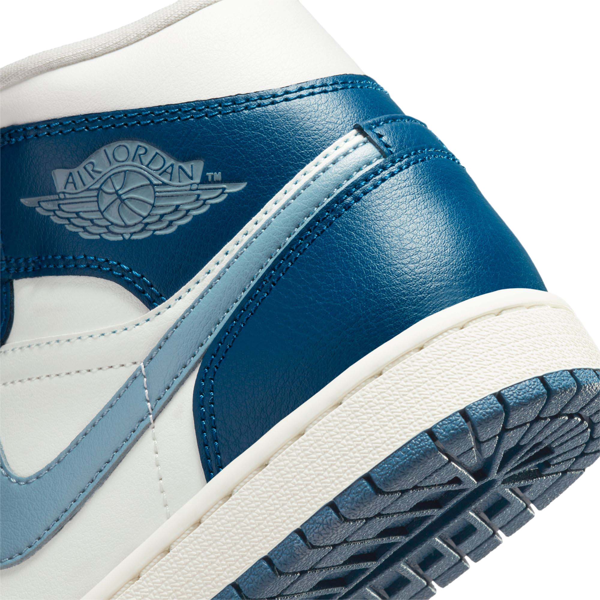 1 Womens MID Shoes Air jordan оригінал – Купити в Україні – збільшений вид
