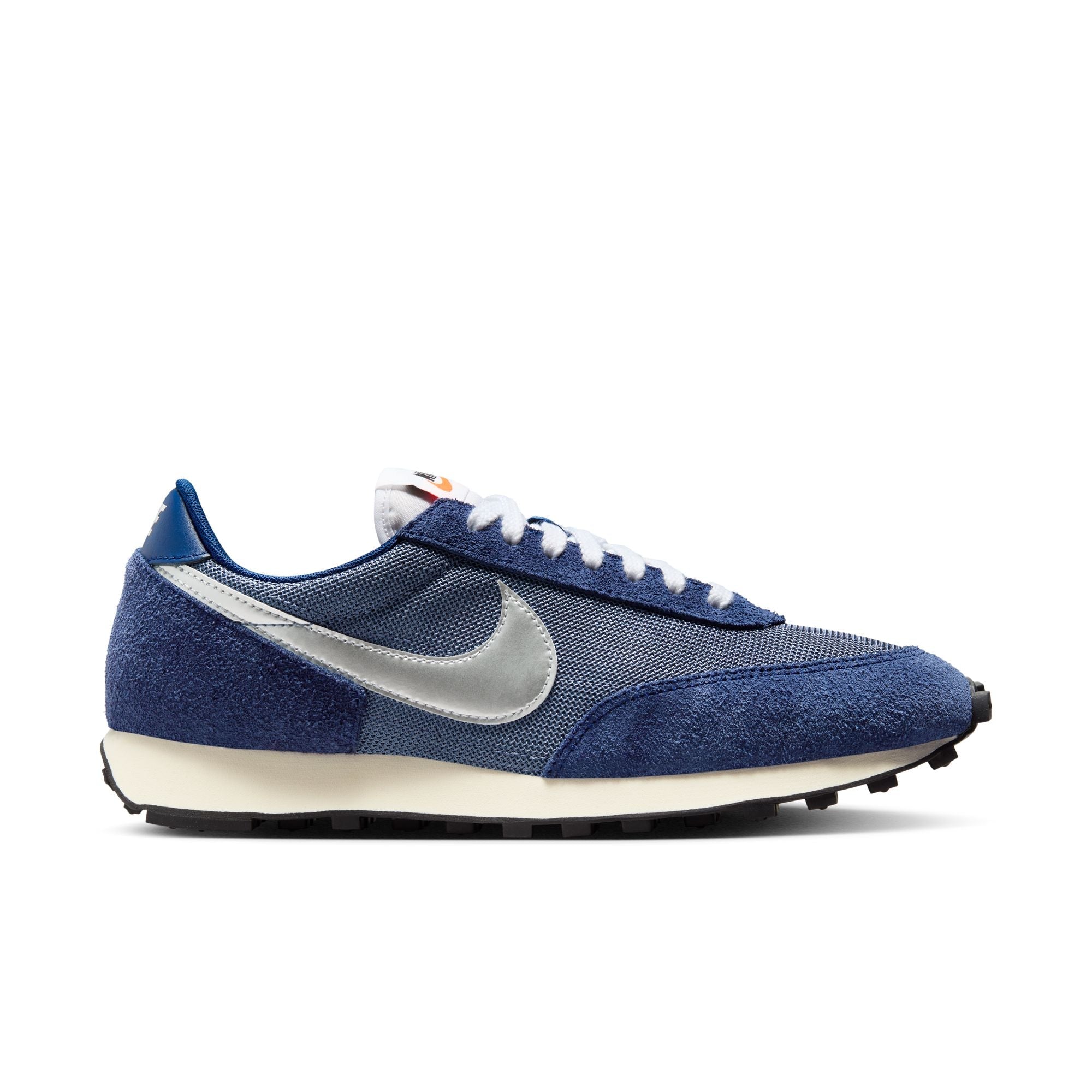 Nike Footwear оригінал | Швидка доставка Україна – боковий вид