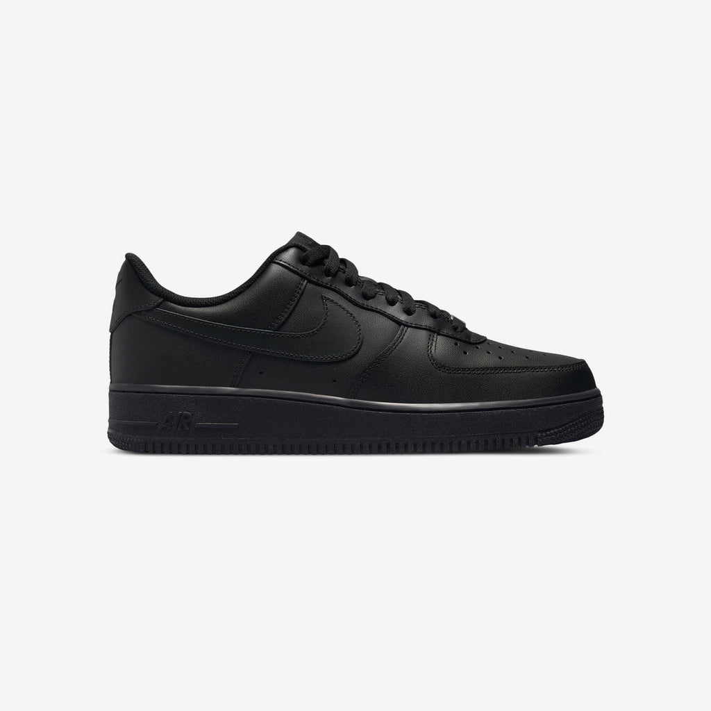 Оригінальна Air Force 1 07 Nike – боковий вид
