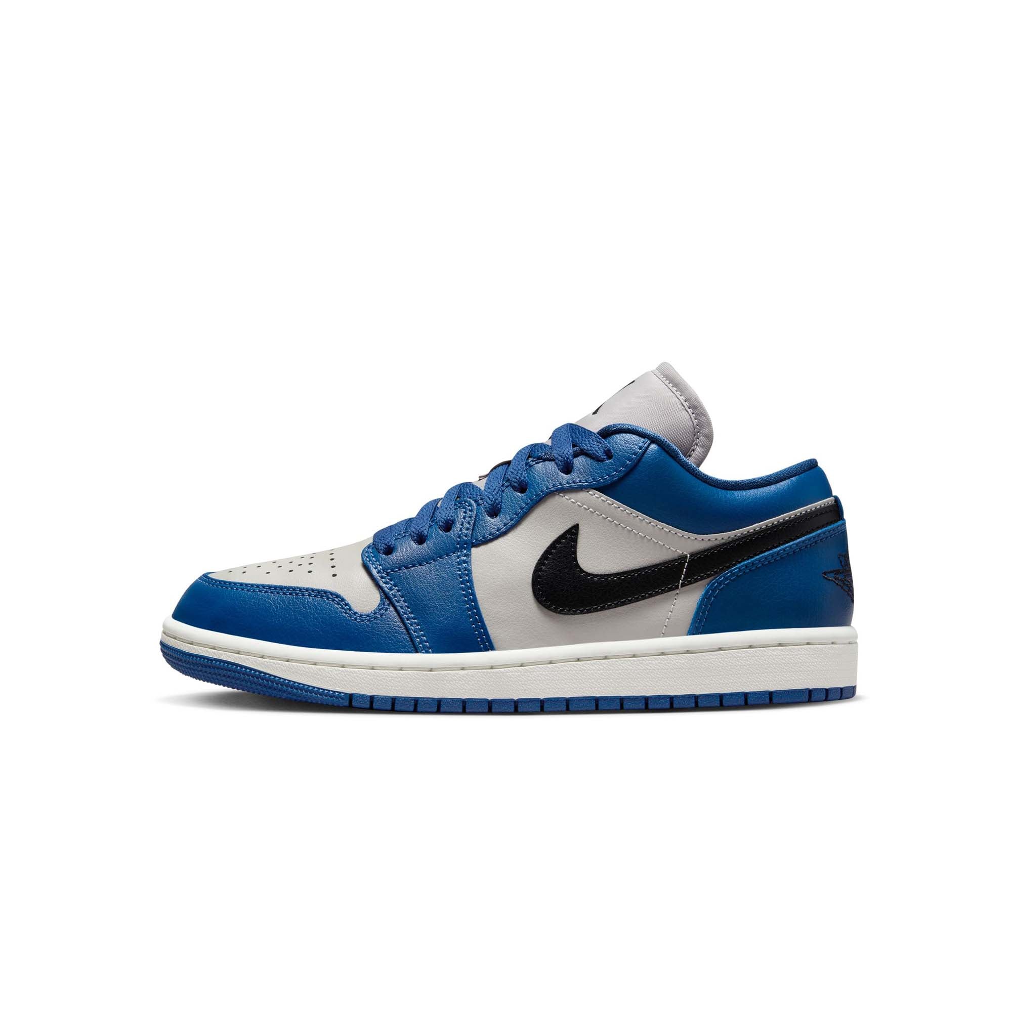 1 Womens Low Shoes Air jordan оригінал – Купити в Україні – боковий вид