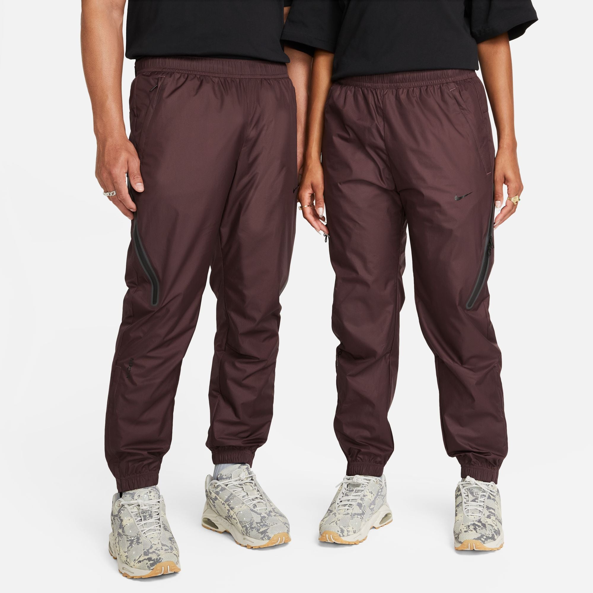 Nike Bottoms оригінал | Швидка доставка Україна – вид ззаду