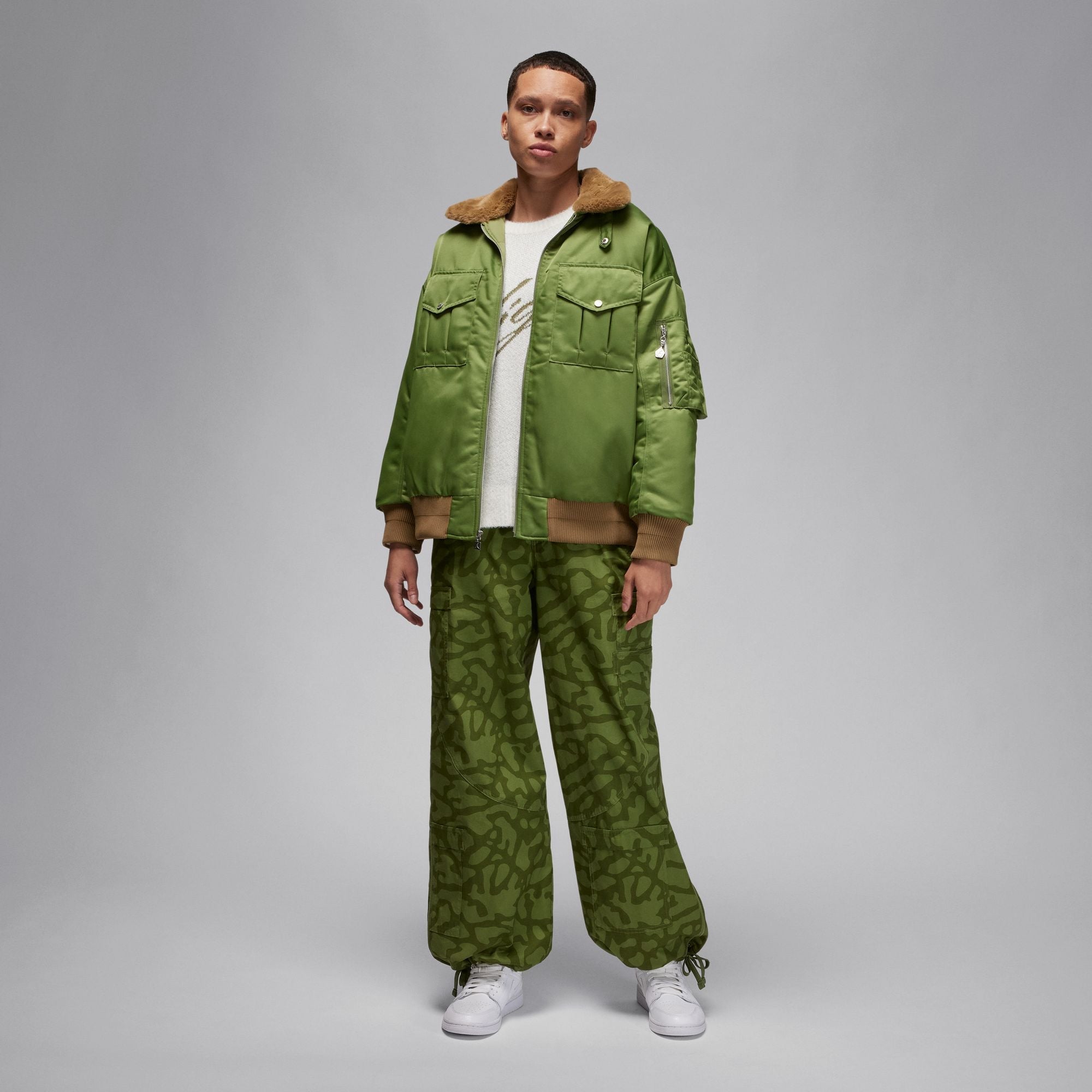 Оригінальна Womens Renegade Jacket Air jordan – збільшений вид