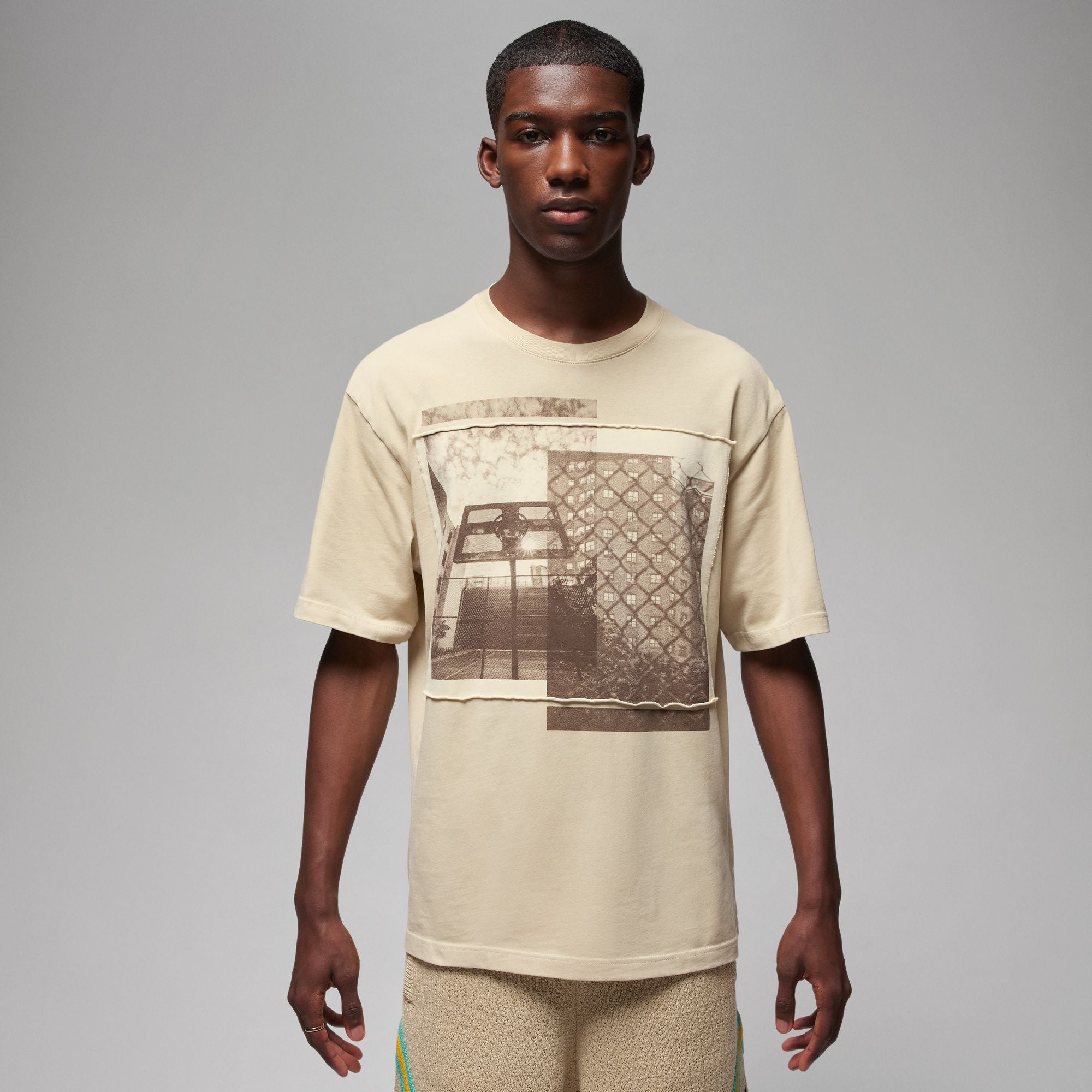 X Union X Bephies Beauty Supply Mens Ss Tee Air jordan оригінал – Купити в Україні – вид ззаду