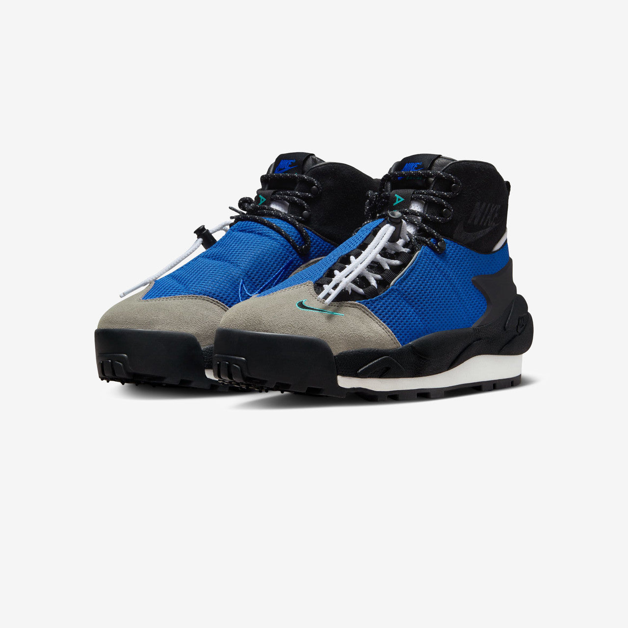 Оригінальна Magmascape Sp X Sacai Nike – вид ззаду