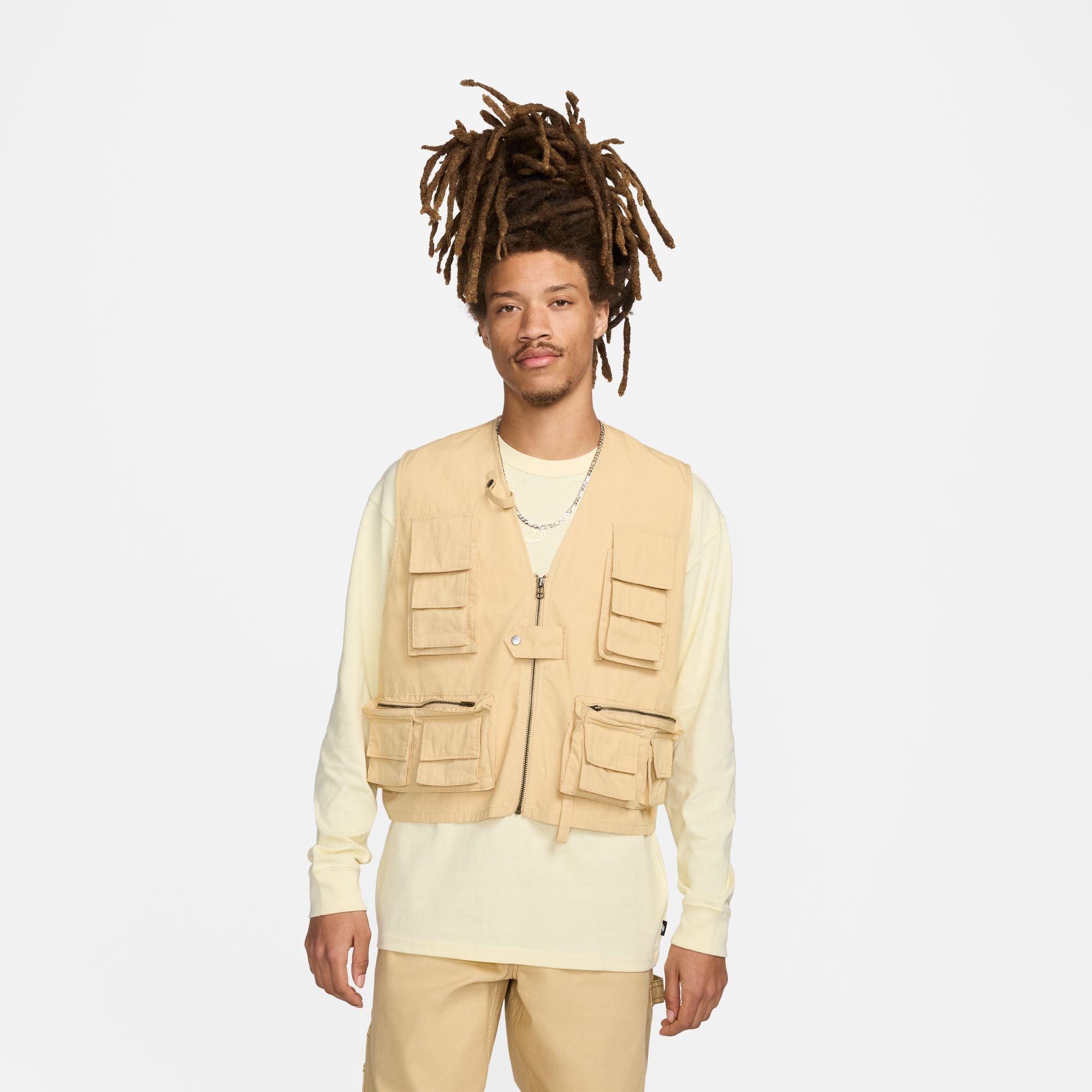 Nike Outerwear оригінал | Швидка доставка Україна – вид ззаду