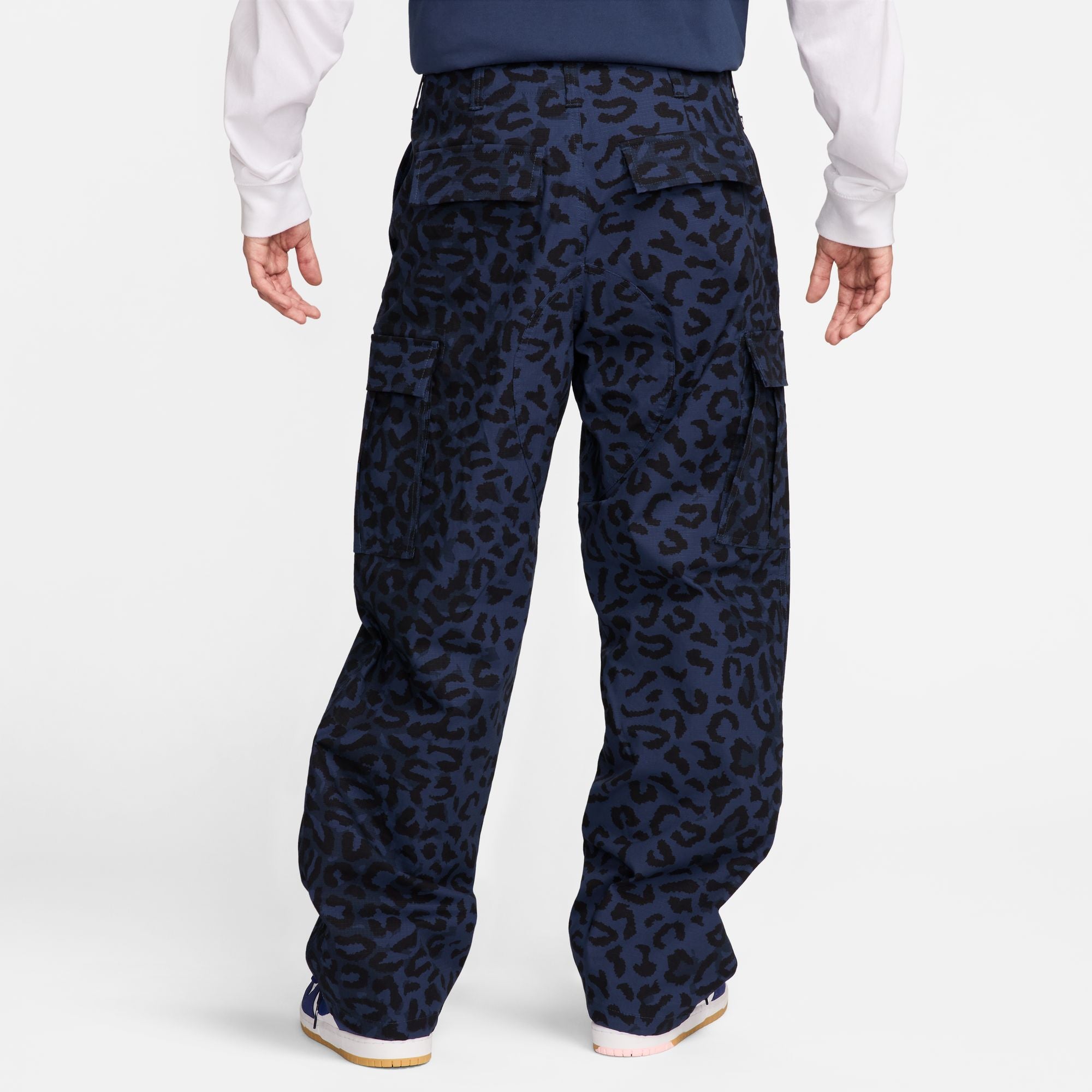 Kearny Mens Allover Print Cargo Pants Nike – Гарантія оригінальності – збільшений вид