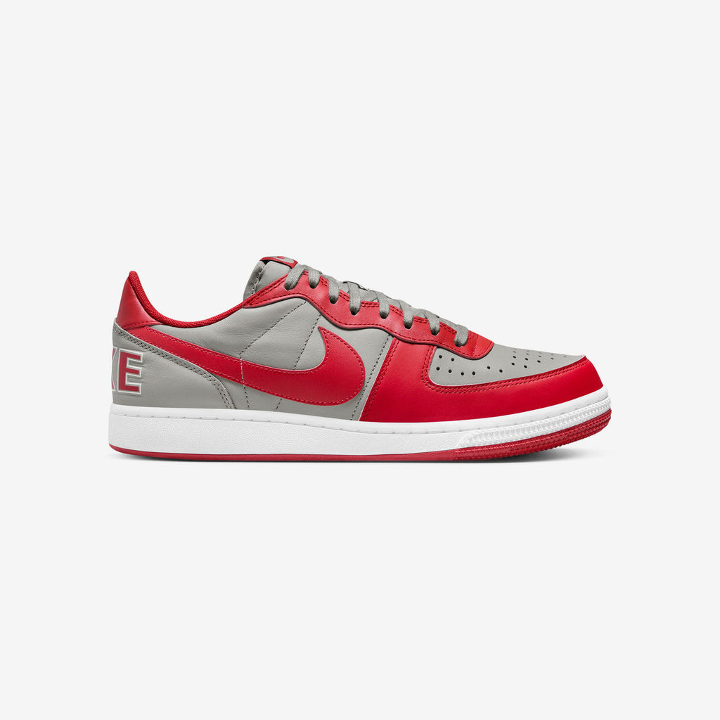 Nike Footwear оригінал | Швидка доставка Україна – боковий вид