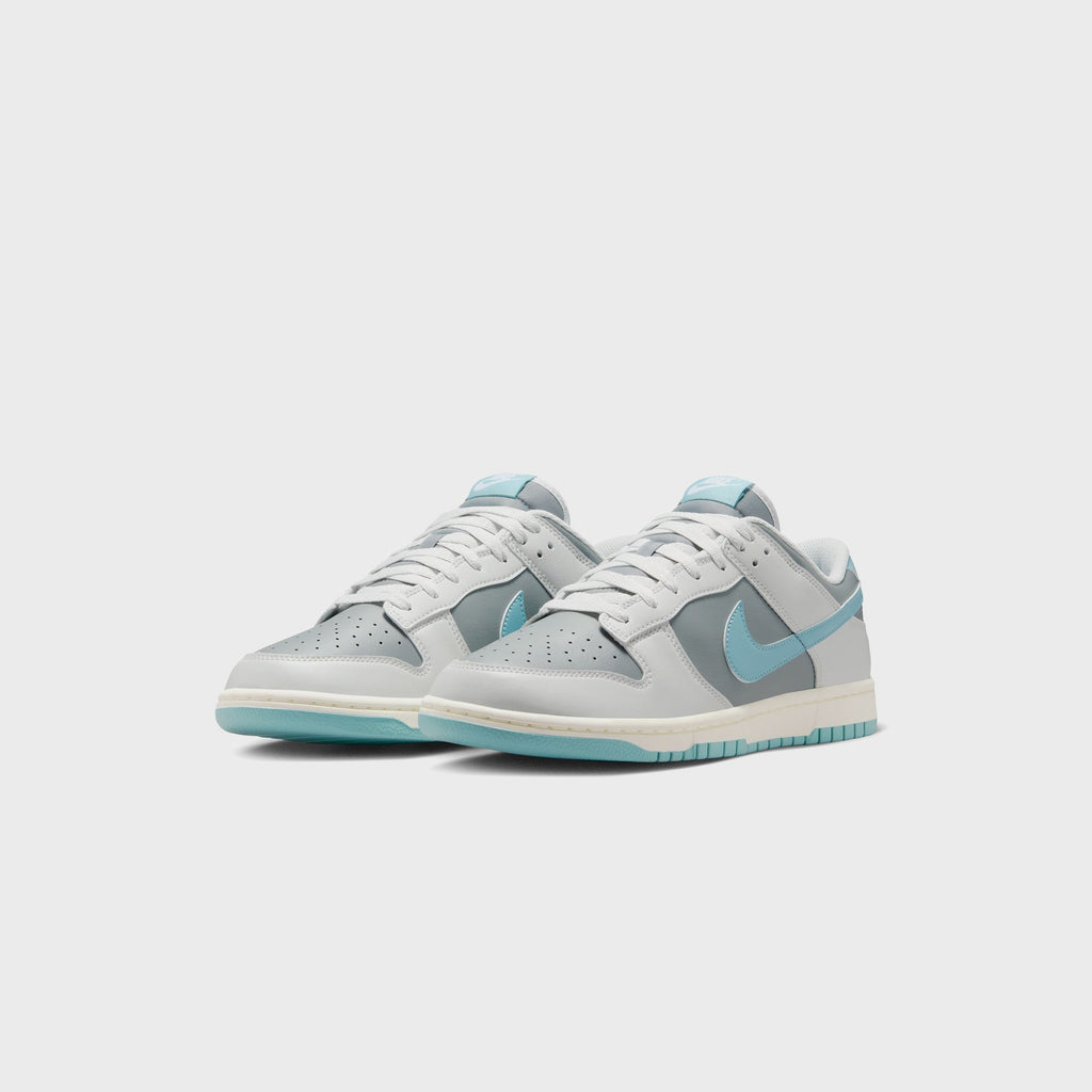 Nike Footwear оригінал | Швидка доставка Україна – вид ззаду