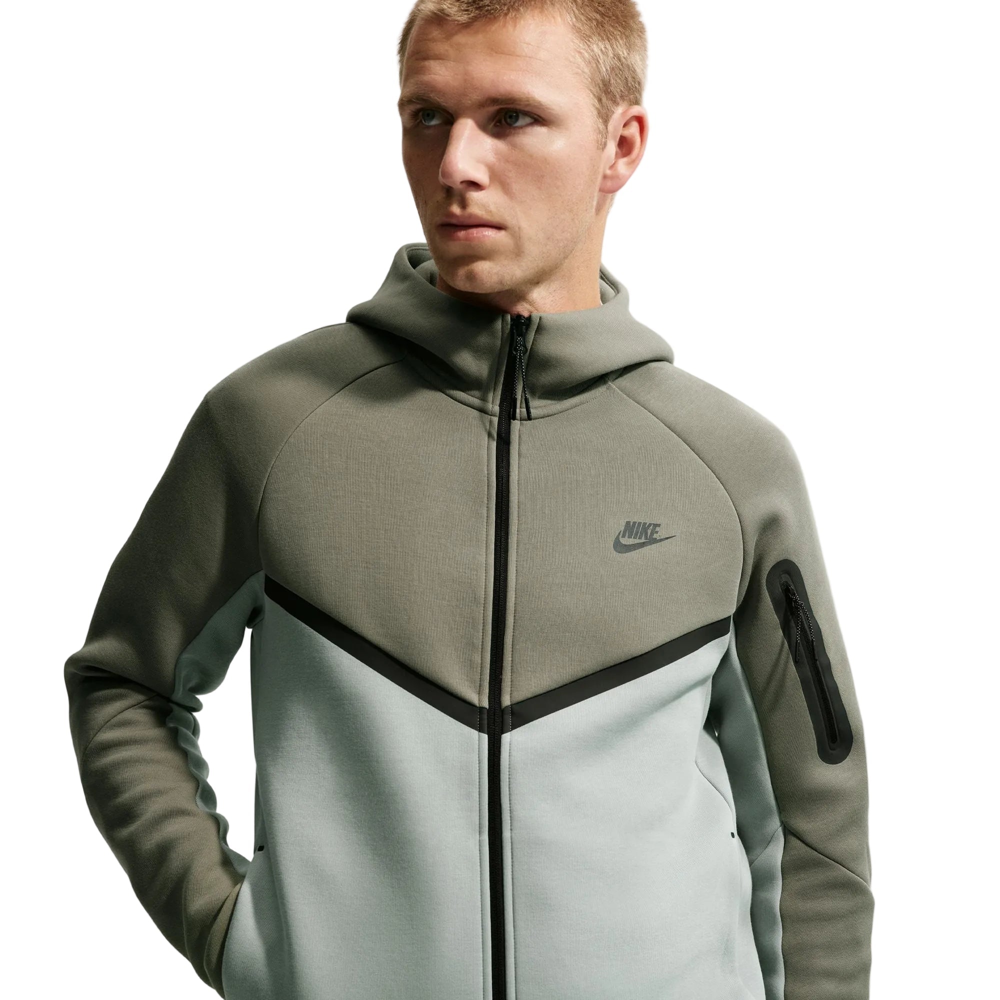 Оригінальна Tech Fleece Windrunner Full Zip Jacket Nike – боковий вид