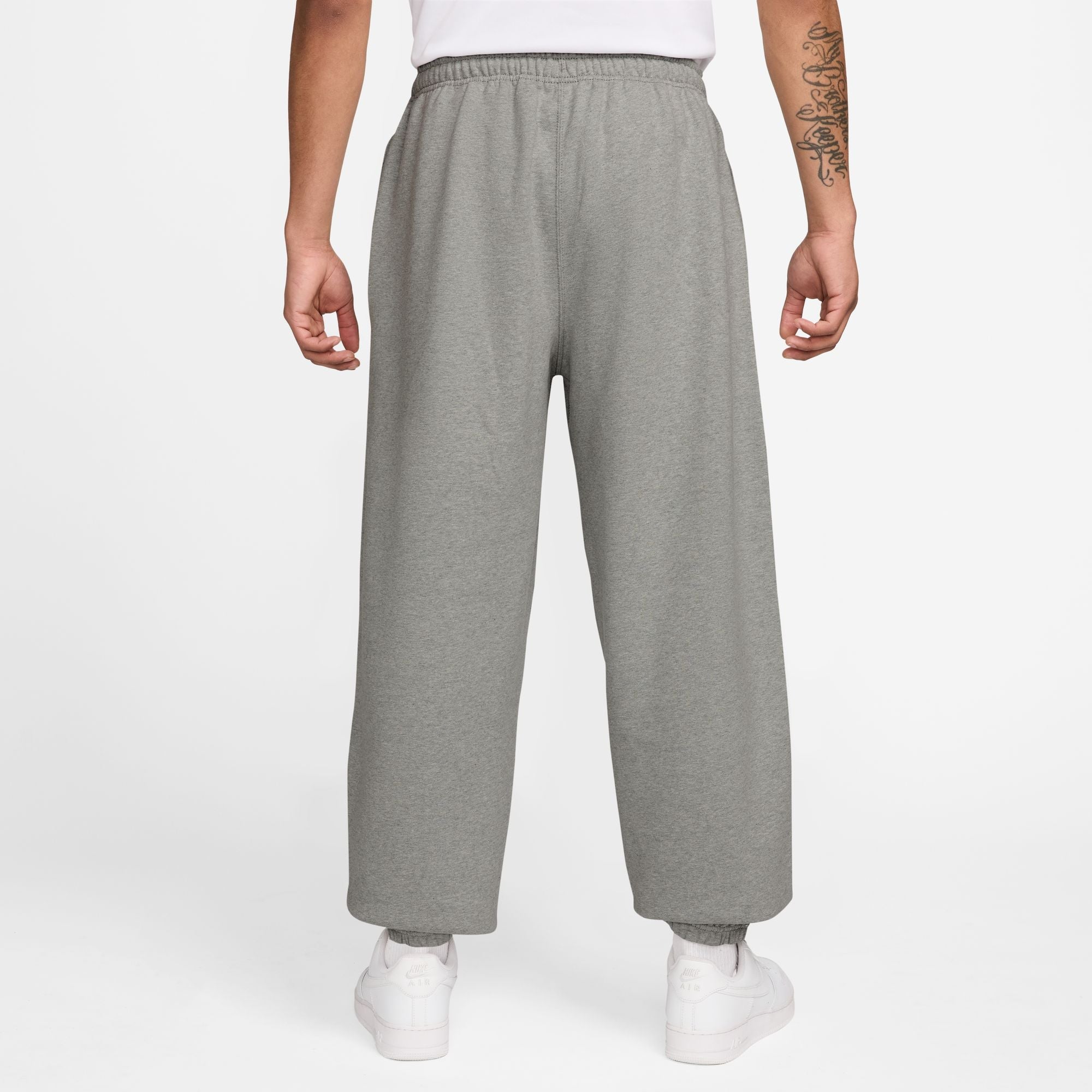 Mens Solo Swoosh Cuffed Fleece Pants NIKE оригінал – Купити в Україні – вид ззаду