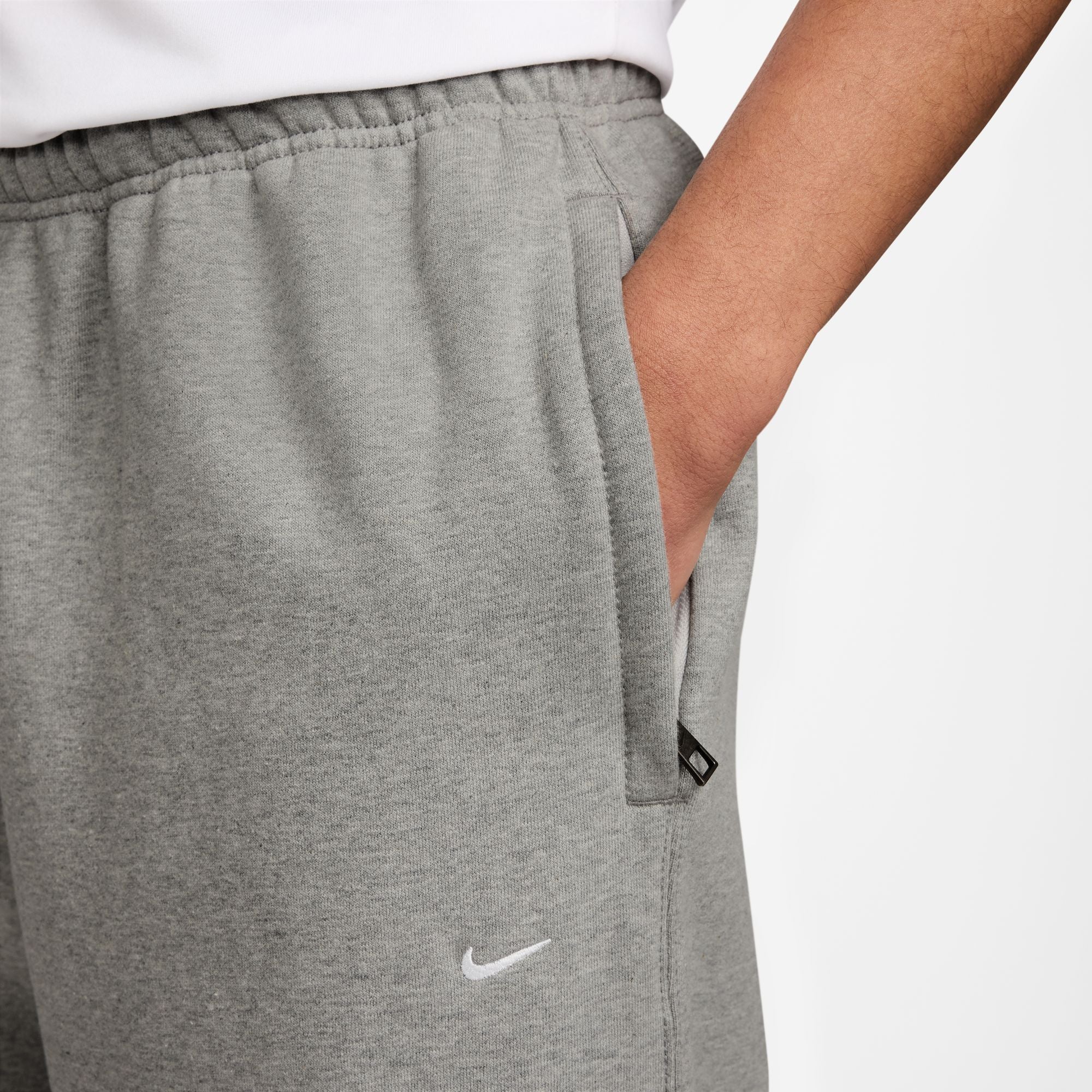 Mens Solo Swoosh Cuffed Fleece Pants NIKE оригінал – Купити в Україні – збільшений вид
