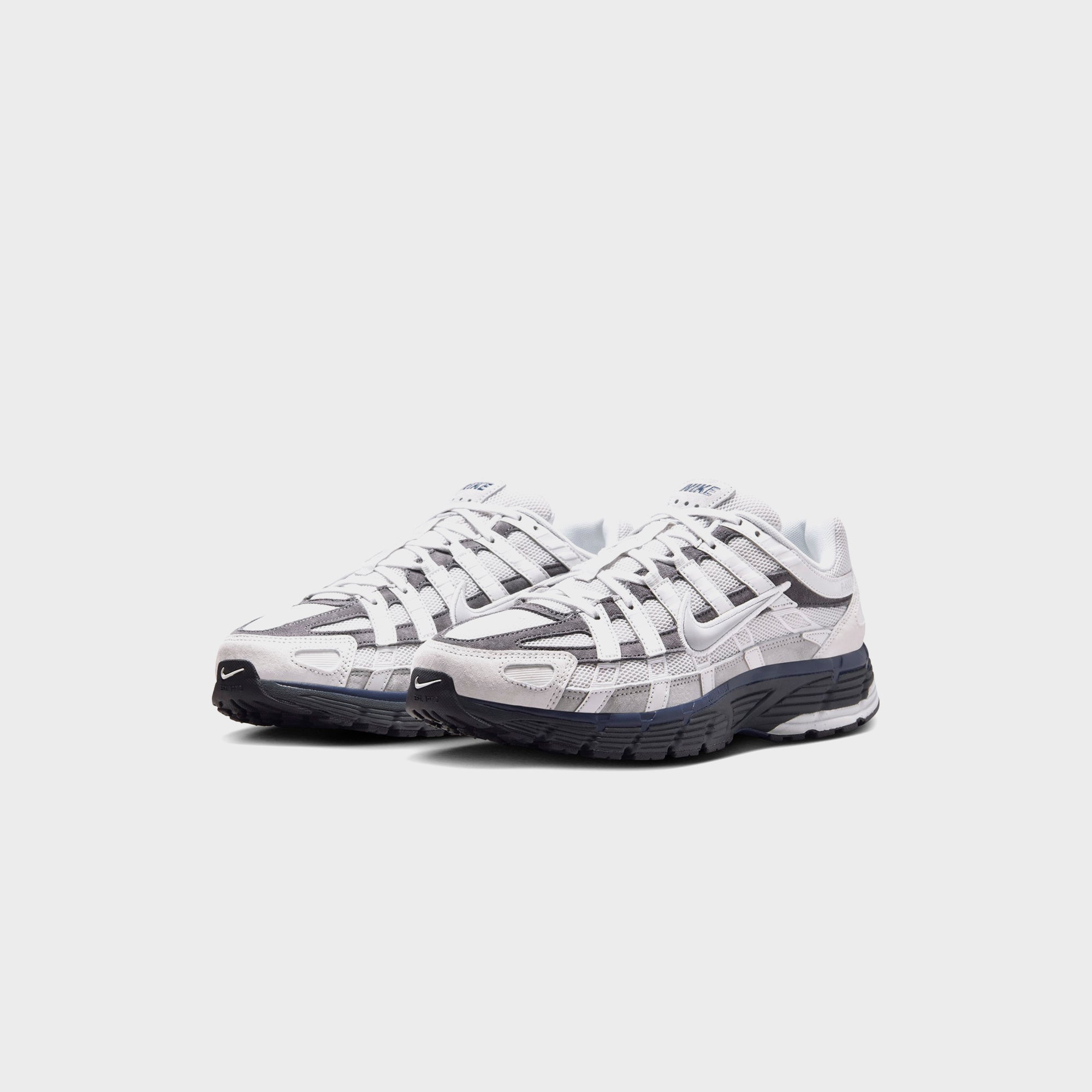 P 6000 Prm Photon Dust Nike оригінал – Купити в Україні – вид ззаду