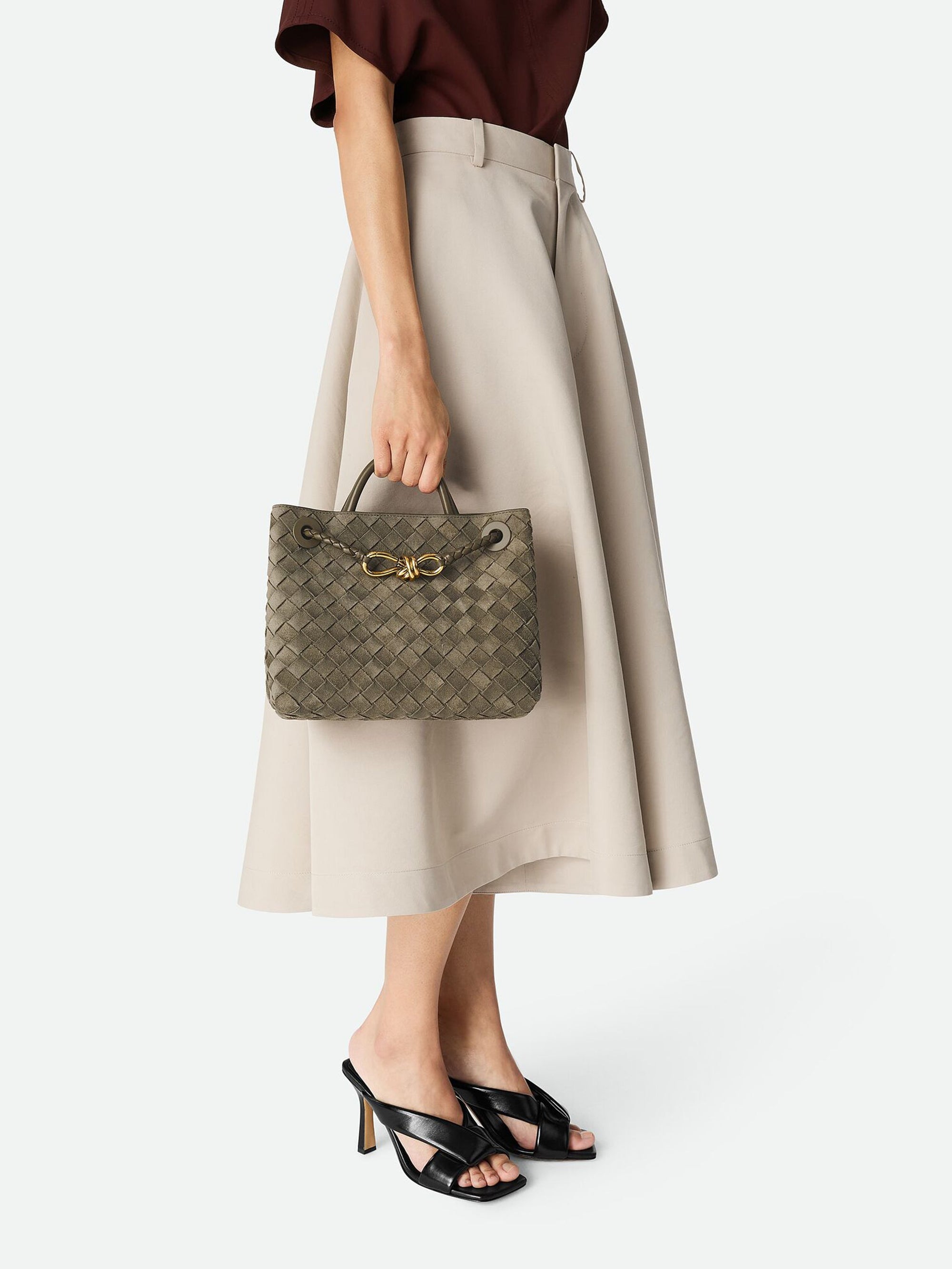 Оригінальна Andiamo Small BOTTEGA VENETA – вид ззаду