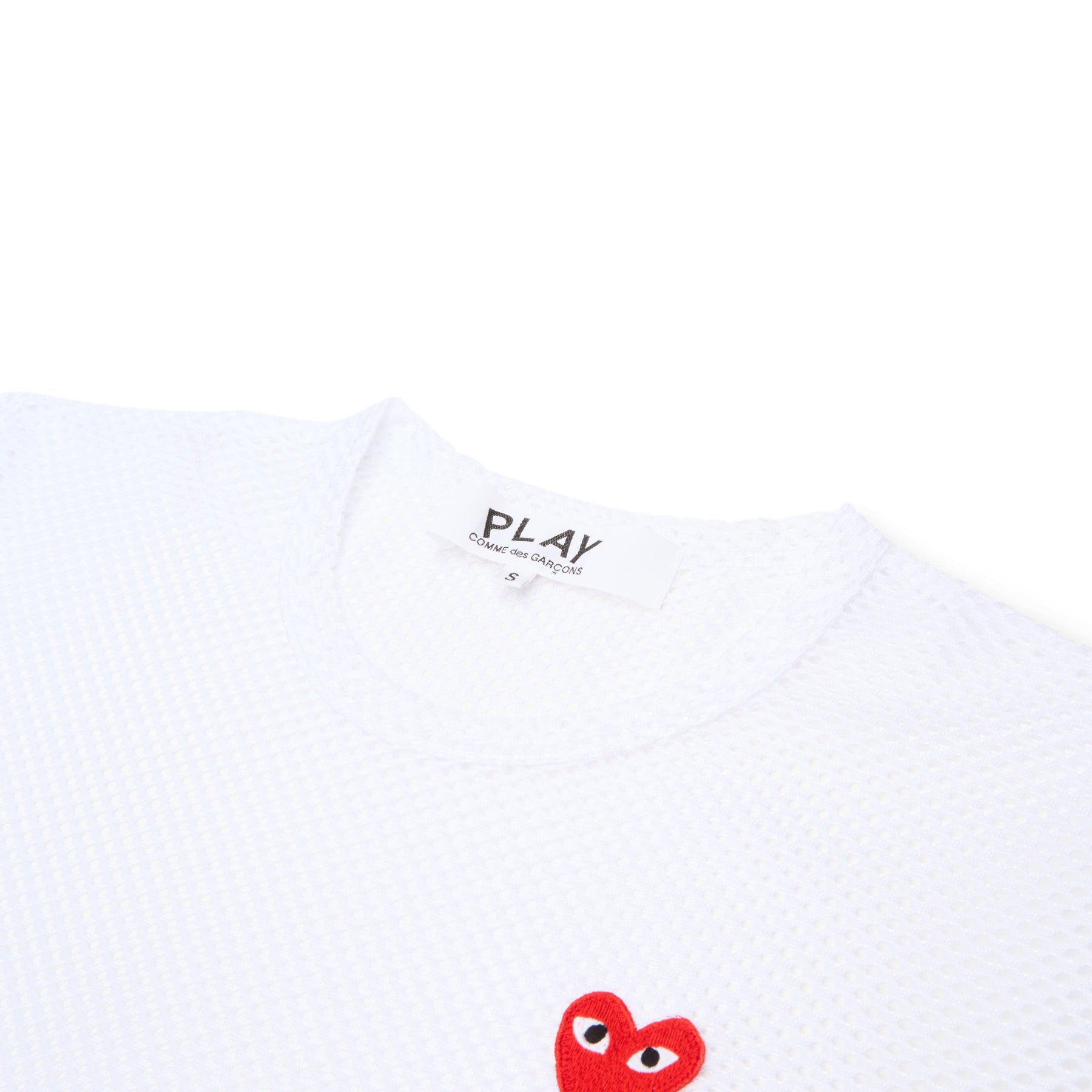 Оригінальна Mesh Red Emblem T Shirt Comme des garcons – детальний вид