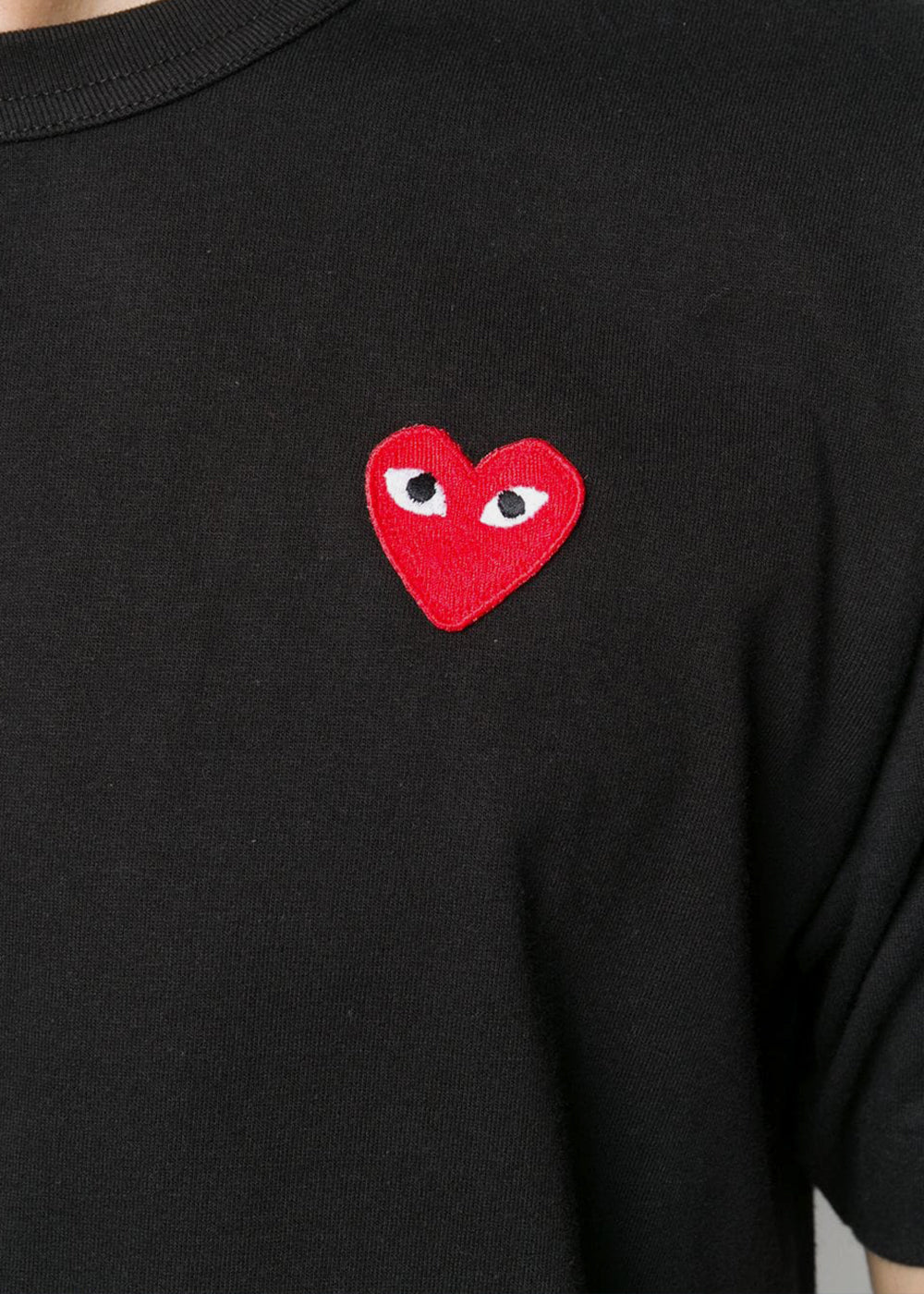 Black Red Heart T-Shirt Comme des garcons – Гарантія оригінальності – збільшений вид