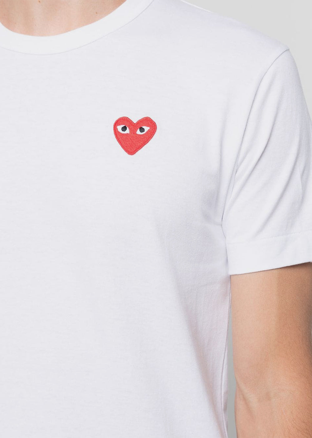 White Red Heart T-Shirt Comme des garcons – Гарантія оригінальності – збільшений вид