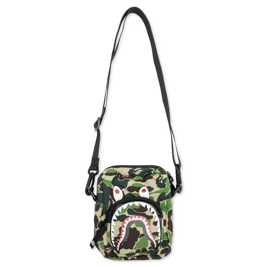 Оригінальна Abc Camo Shark Mini Bag A bathing ape – боковий вид - A BATHING APE