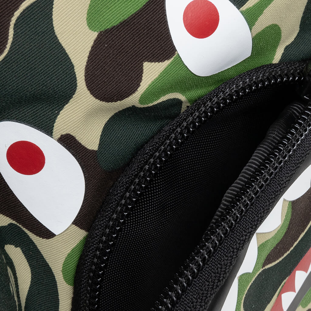 Оригінальна Abc Camo Shark Mini Bag A bathing ape – детальний вид - A BATHING APE